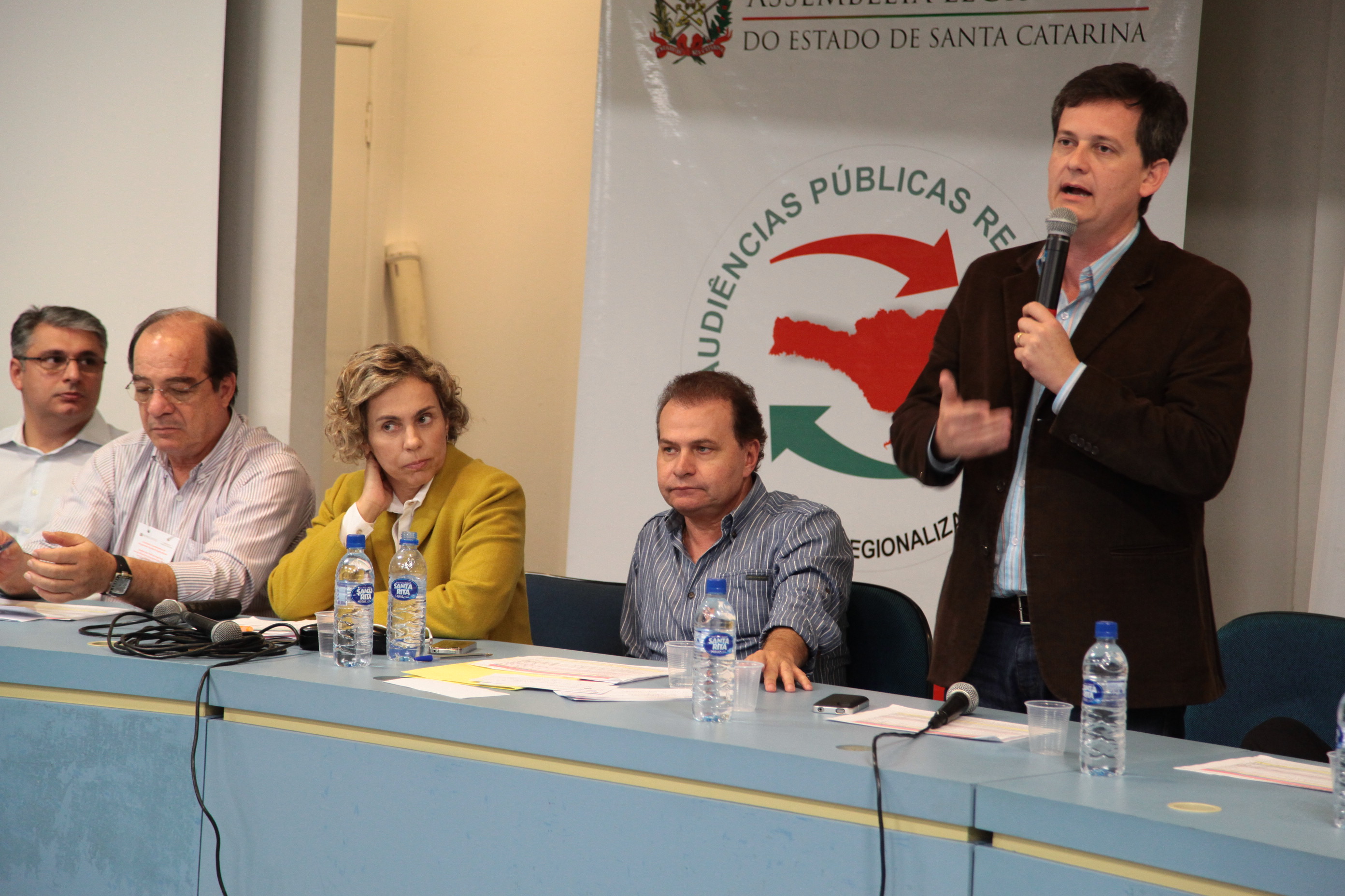 Audiência Pública do Orçamento Regionalizado em Blumenau. Foto: Miriam Zomer