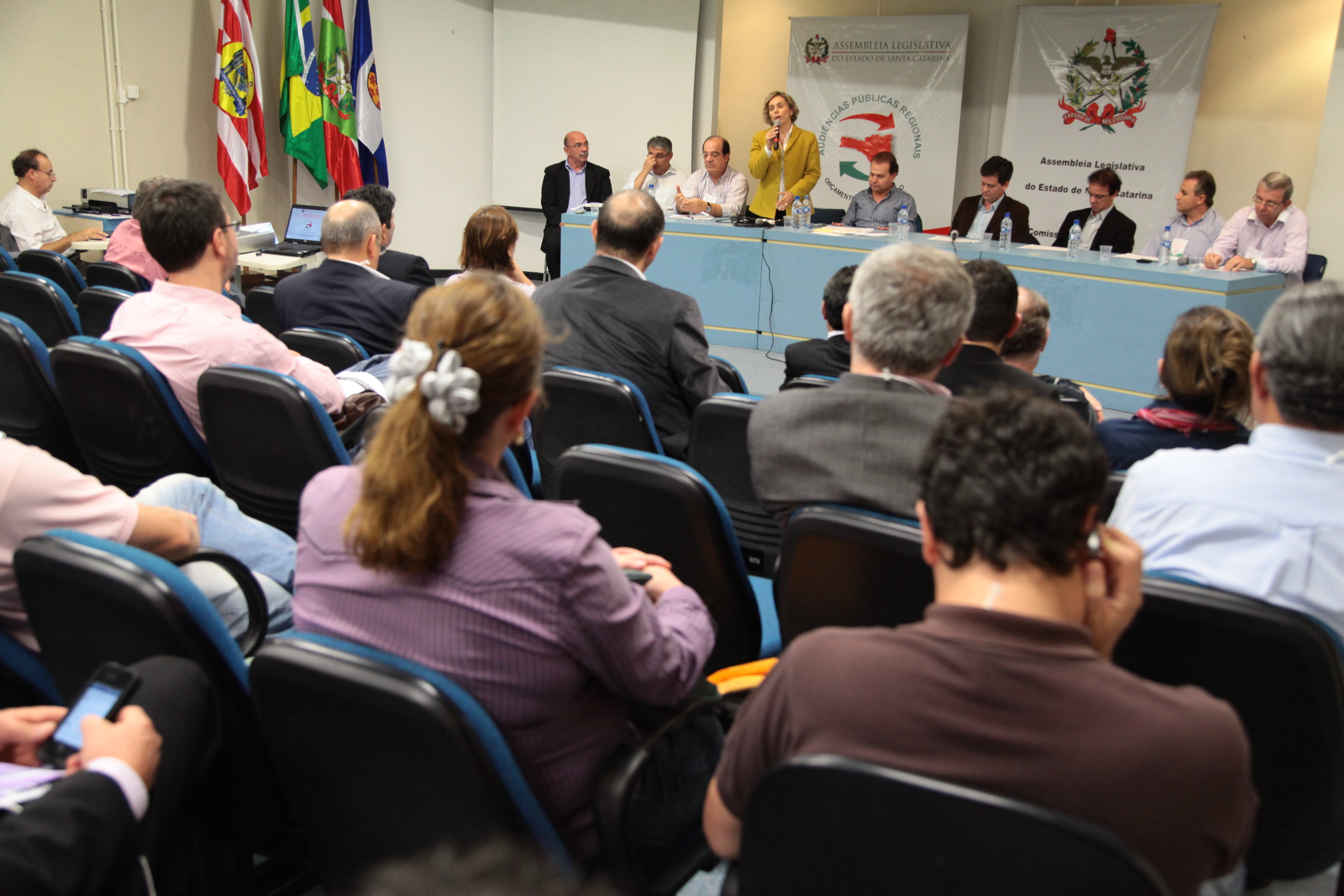 Audiência Pública do Orçamento Regionalizado em Blumenau. Foto: Miriam Zomer