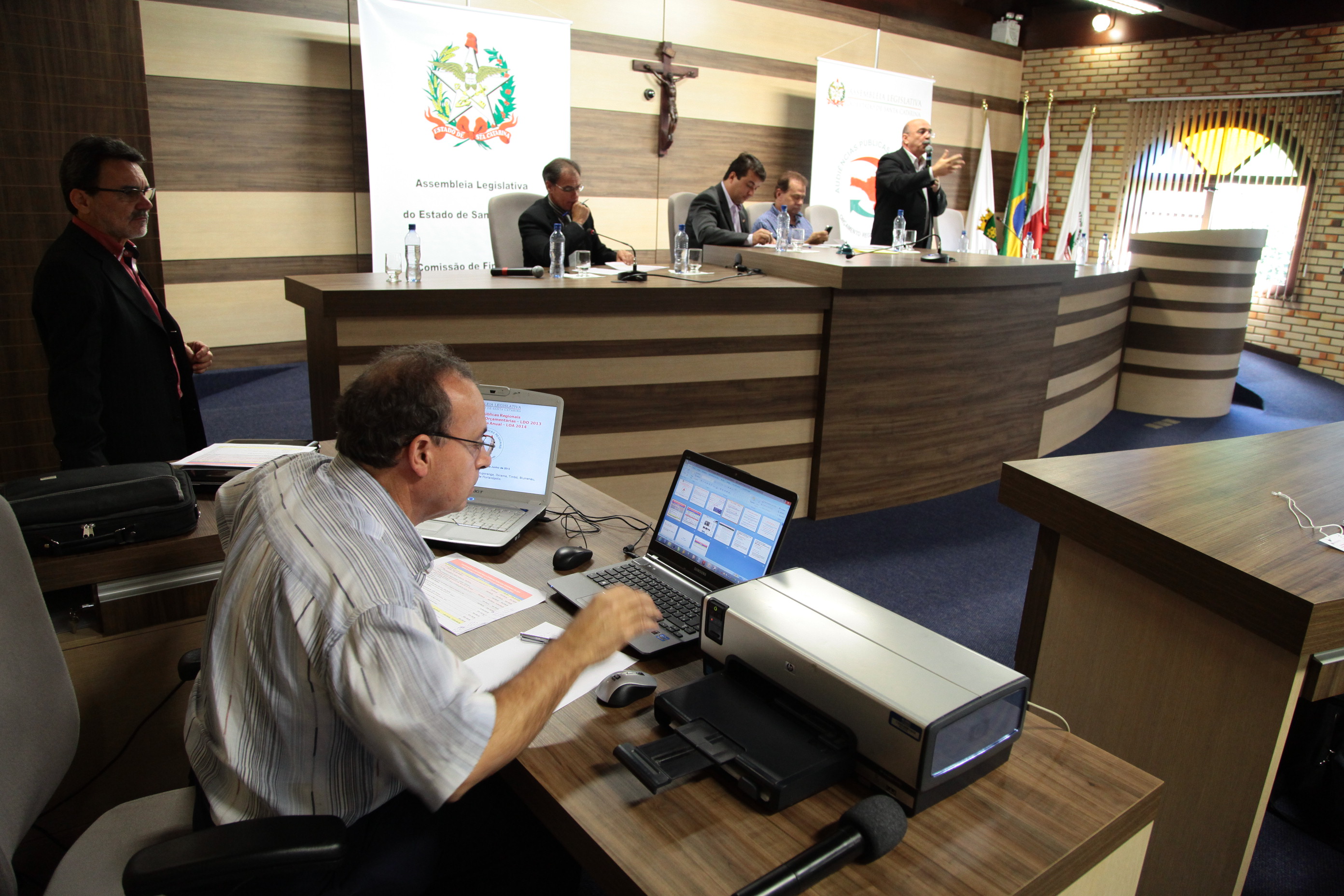 Audiência Pública do Orçamento Regionalizado em Brusque. Foto: Miriam Zomer