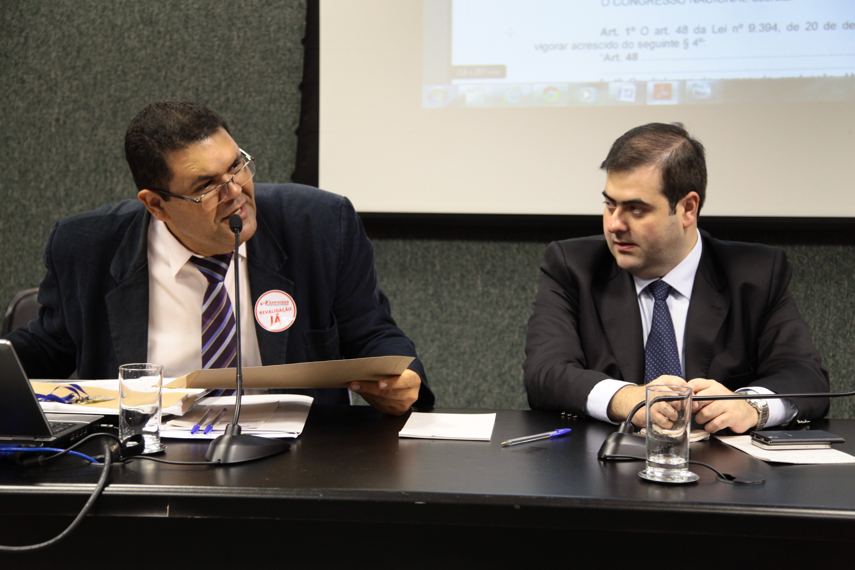 Audiência Pública para discutir sobre Admissão no Estado de Santa Catarina de Diplomas de Pós-Graduação obtidos no exterior. Foto: Miriam Zomer