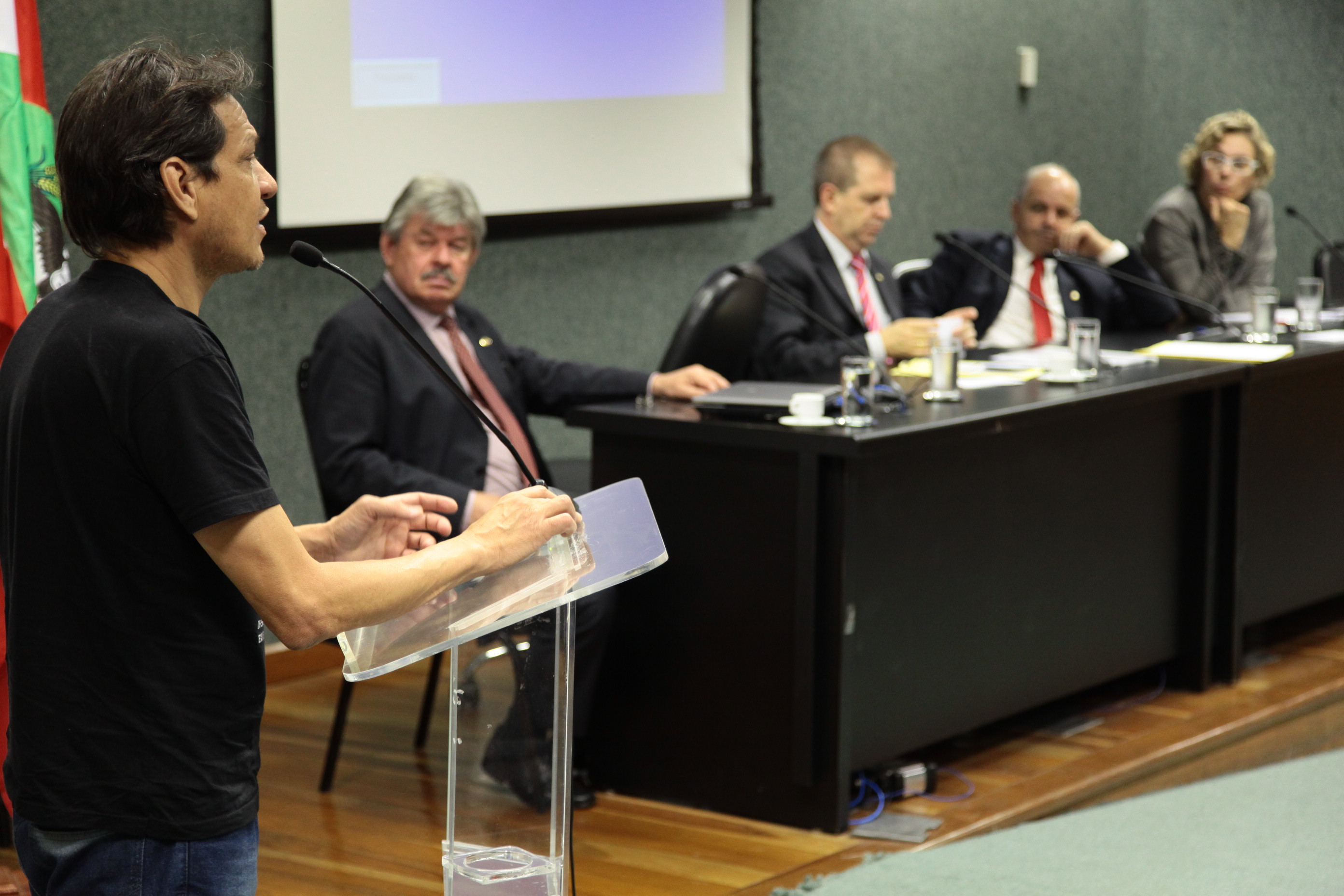 Reservado para reunião da Comissão de Segurança Pública e Comissão de Pesca e Aquicultura. Foto: Miriam Zomer