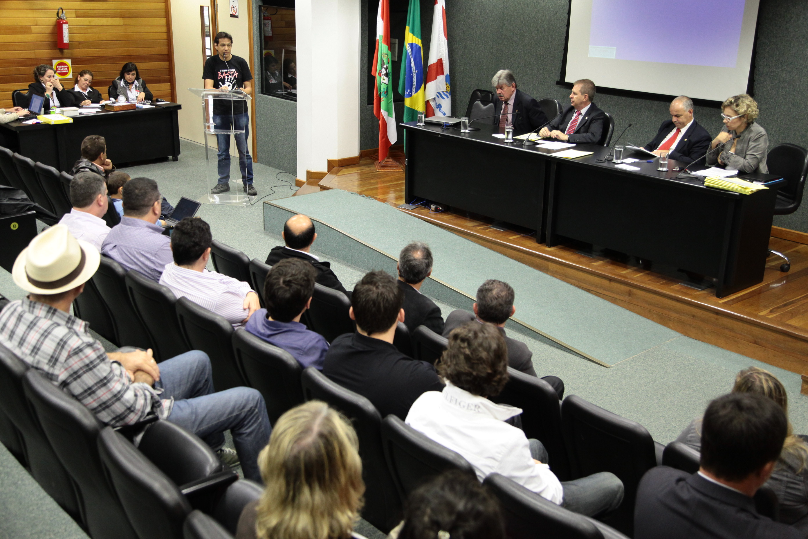 Reservado para reunião da Comissão de Segurança Pública e Comissão de Pesca e Aquicultura. Foto: Miriam Zomer