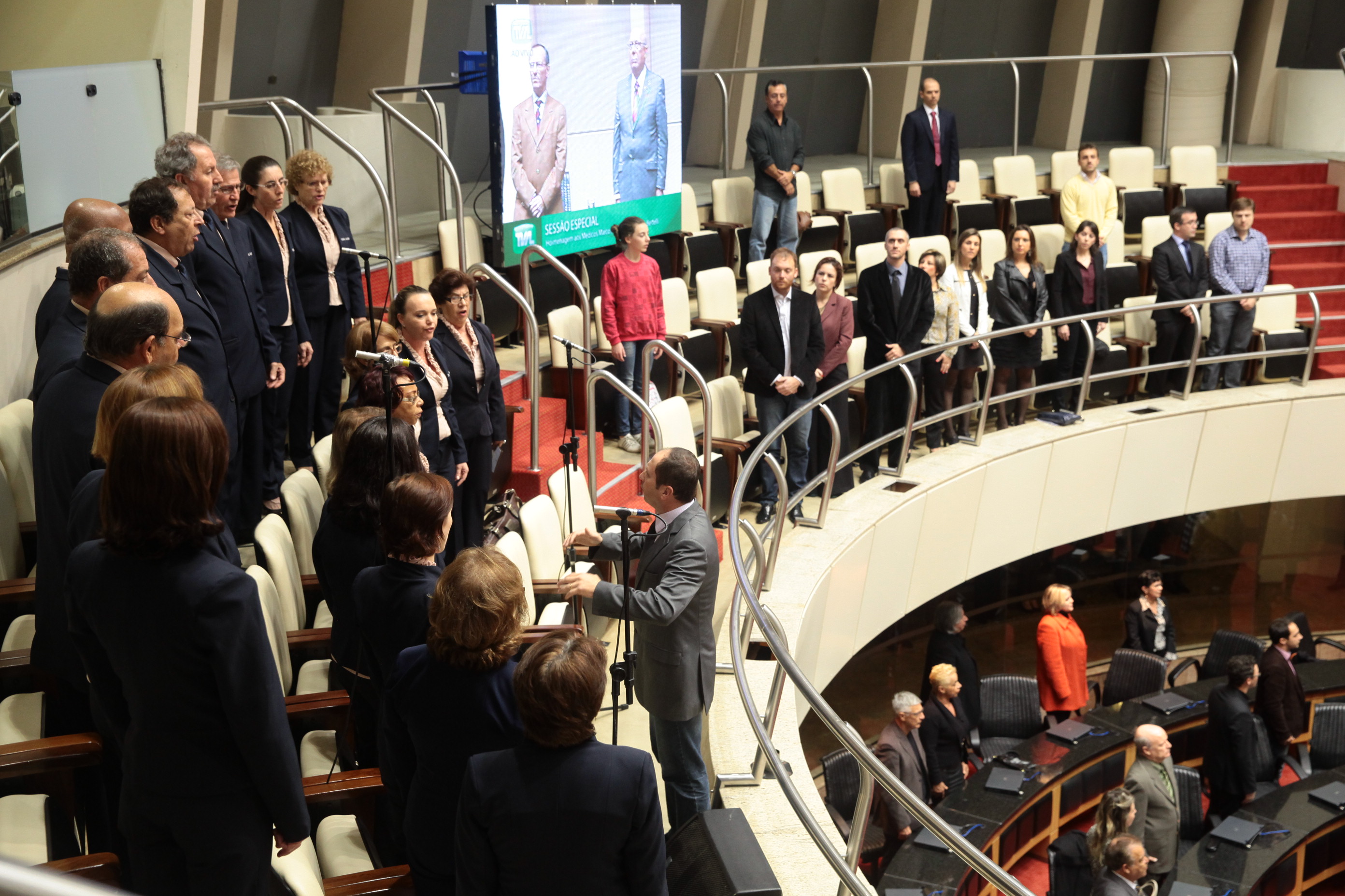 Sessão Especial em homenagem aos médicos Marcos Ghizoni e Jayme Bertelli. Foto: Miriam Zomer