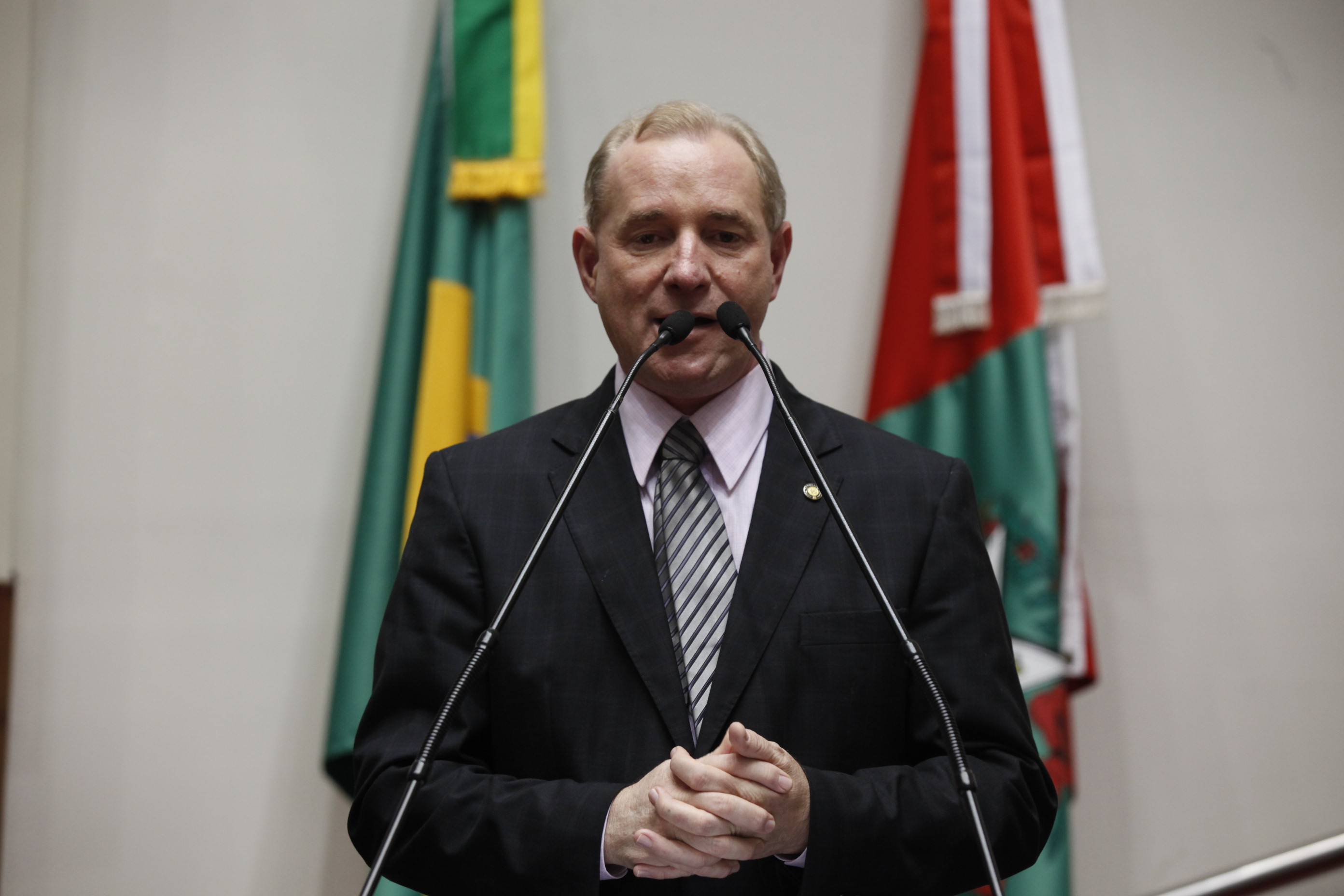 Sessão Ordinária Plenário - Osni Régis - Deputado : Aldo Schneider (PMDB) - Foto: Carlos Kilian