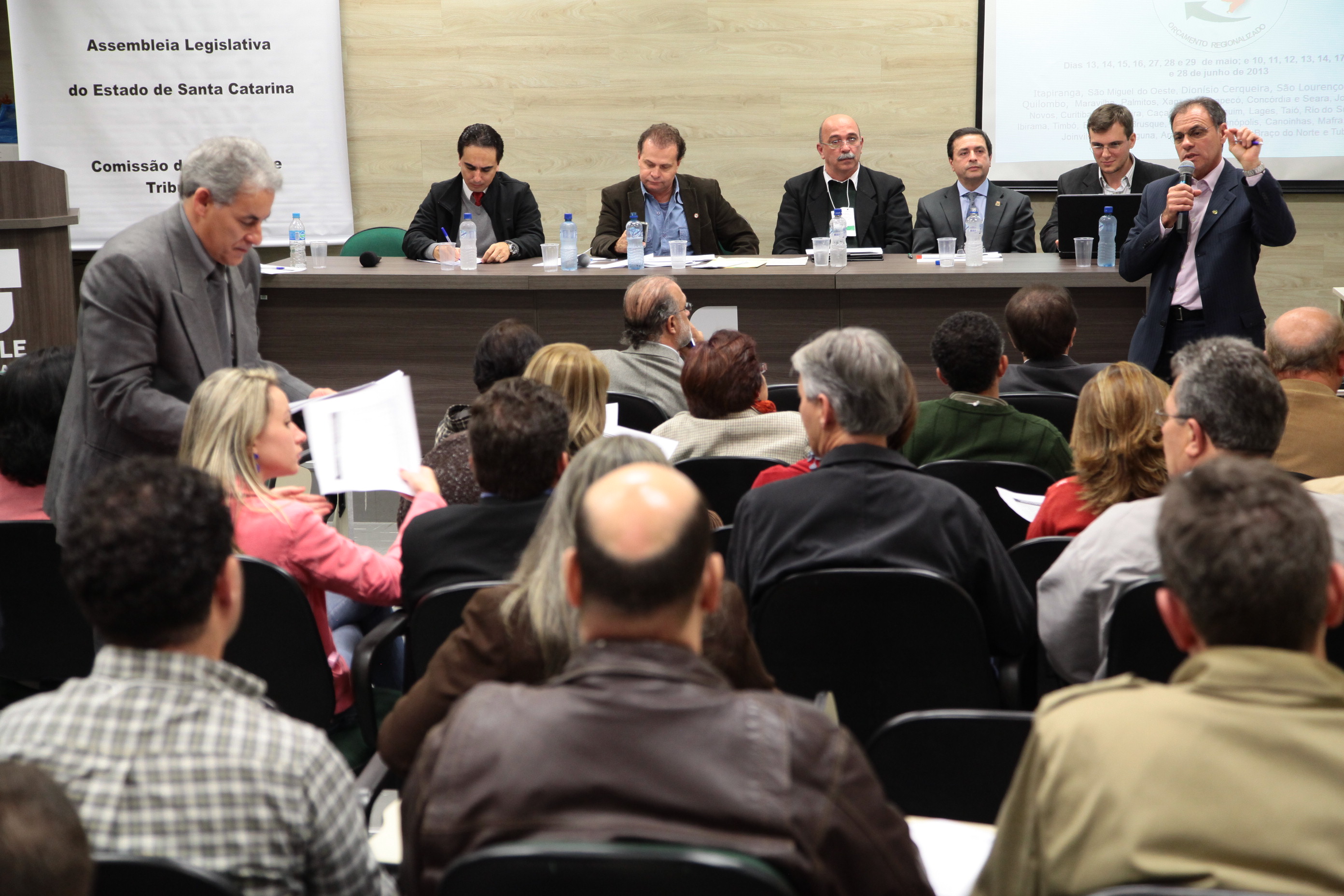 Audiência Pública do Orçamento Regionalizado em Joinville. Foto: Miriam Zomer