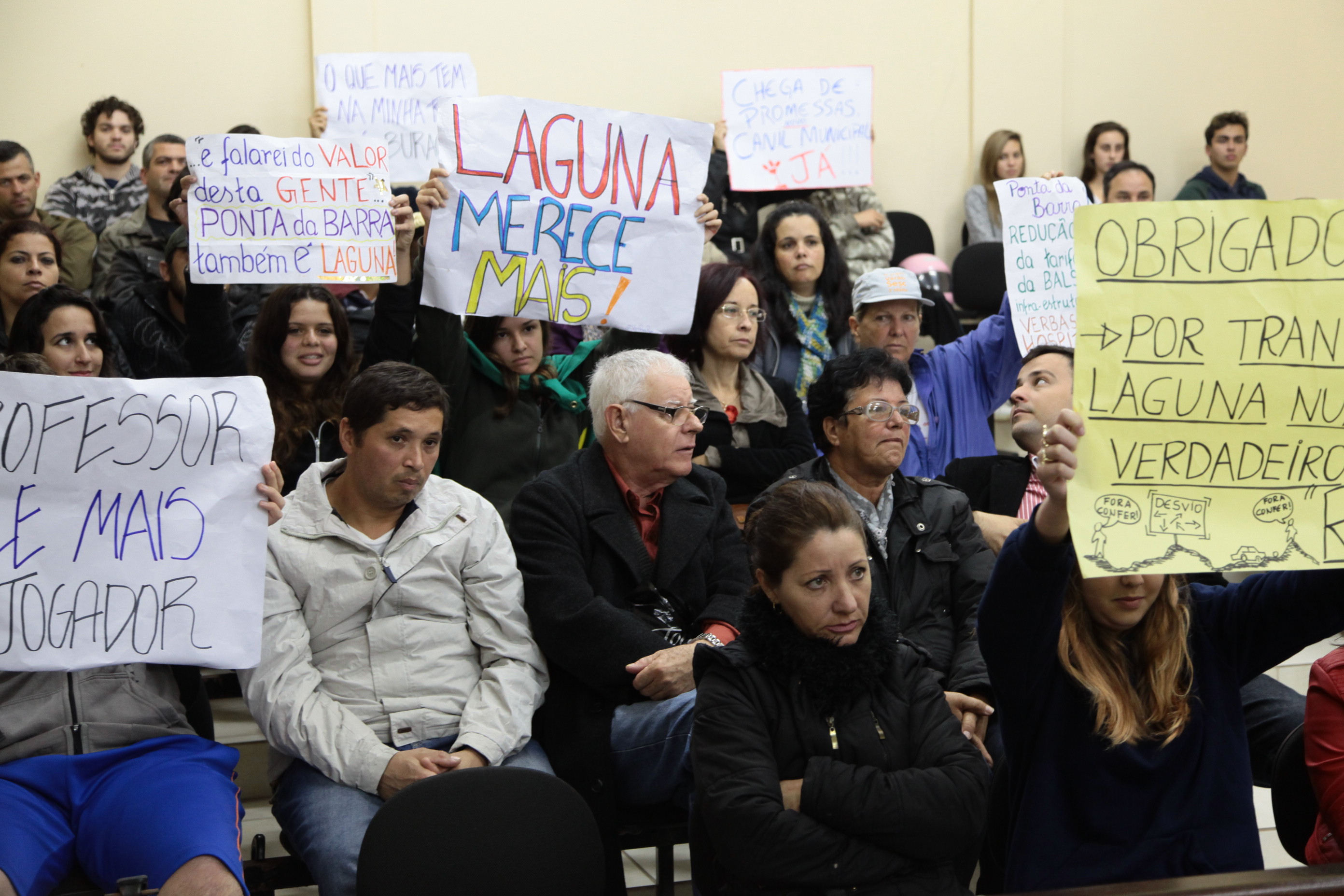 Audiência Pública do Orçamento Regionalizado em Laguna. Foto: Miriam Zomer
