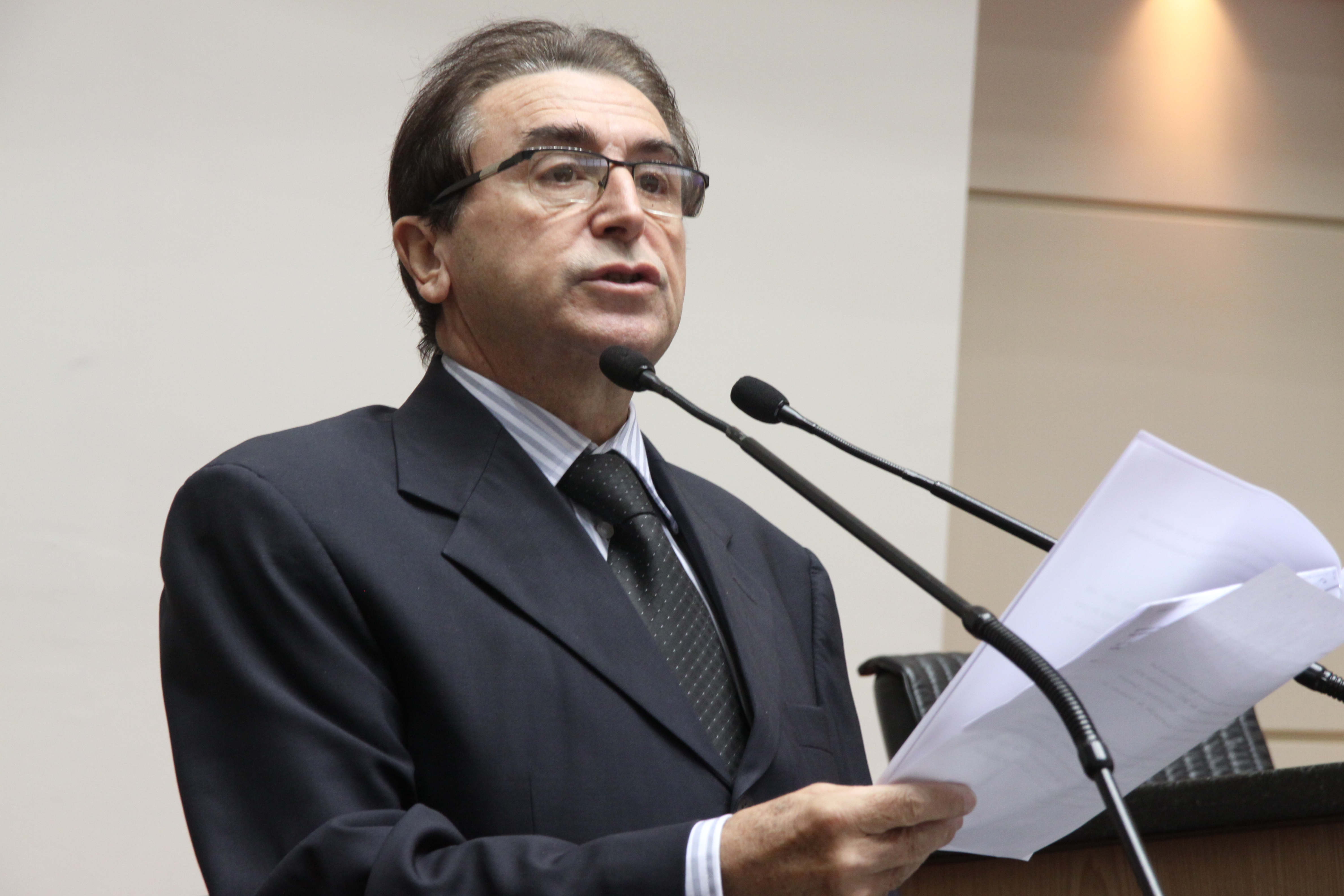 Plenário. Antônio Aguiar Foto: Eduardo Guedes de Oliveira