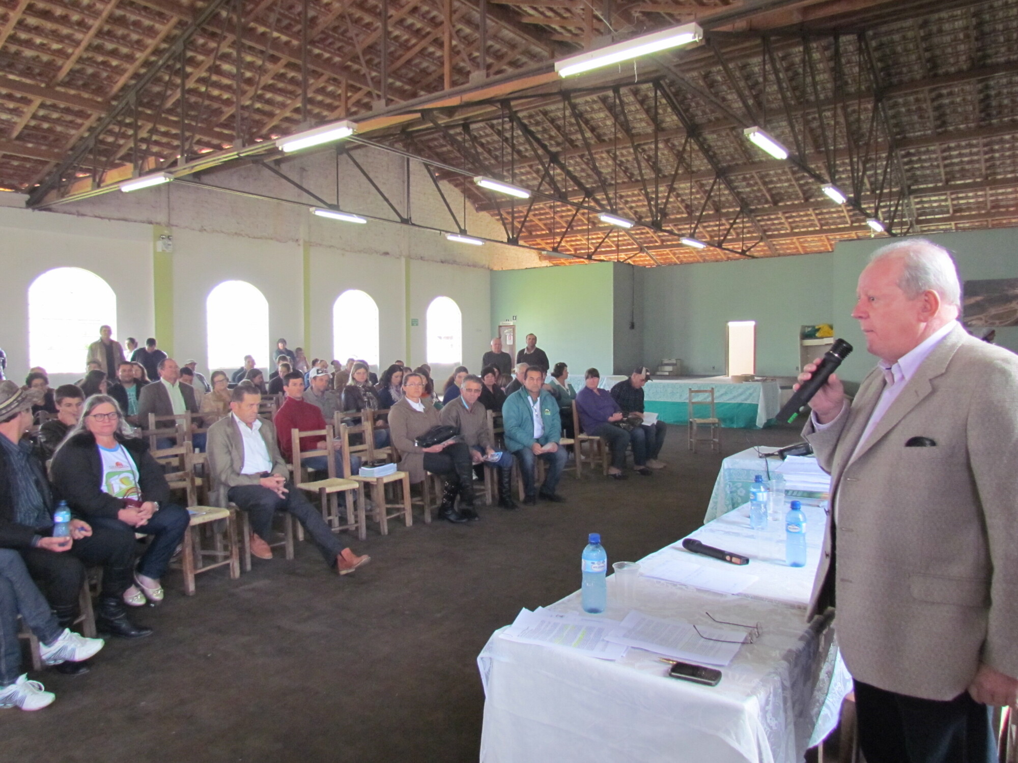 Marcos Vieira apresenta o SC Rural aos agricultores de Alfredo Wagner