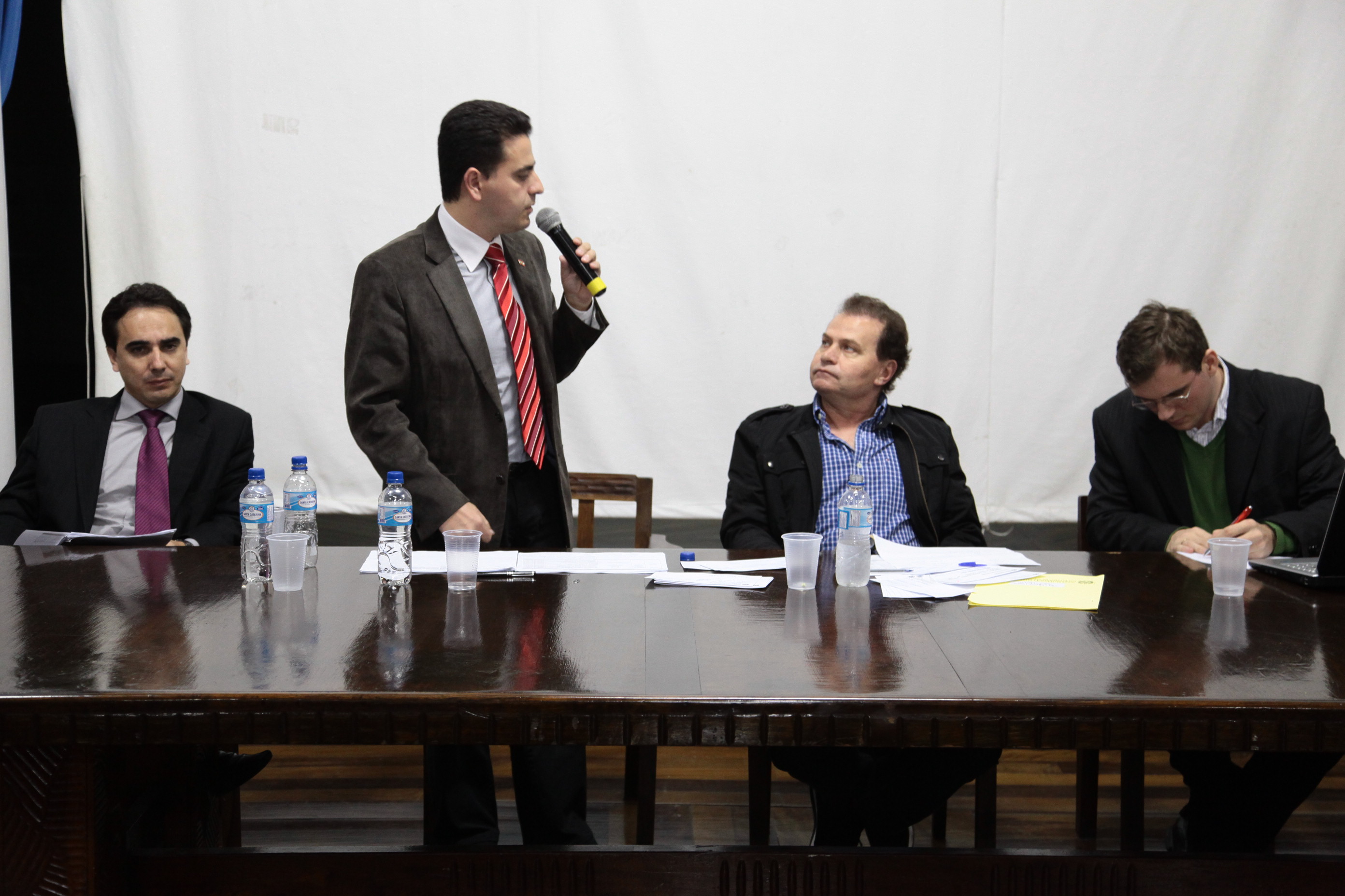 Audiência Pública do Orçamento Regionalizado em Tubarão. Foto: Miriam Zomer