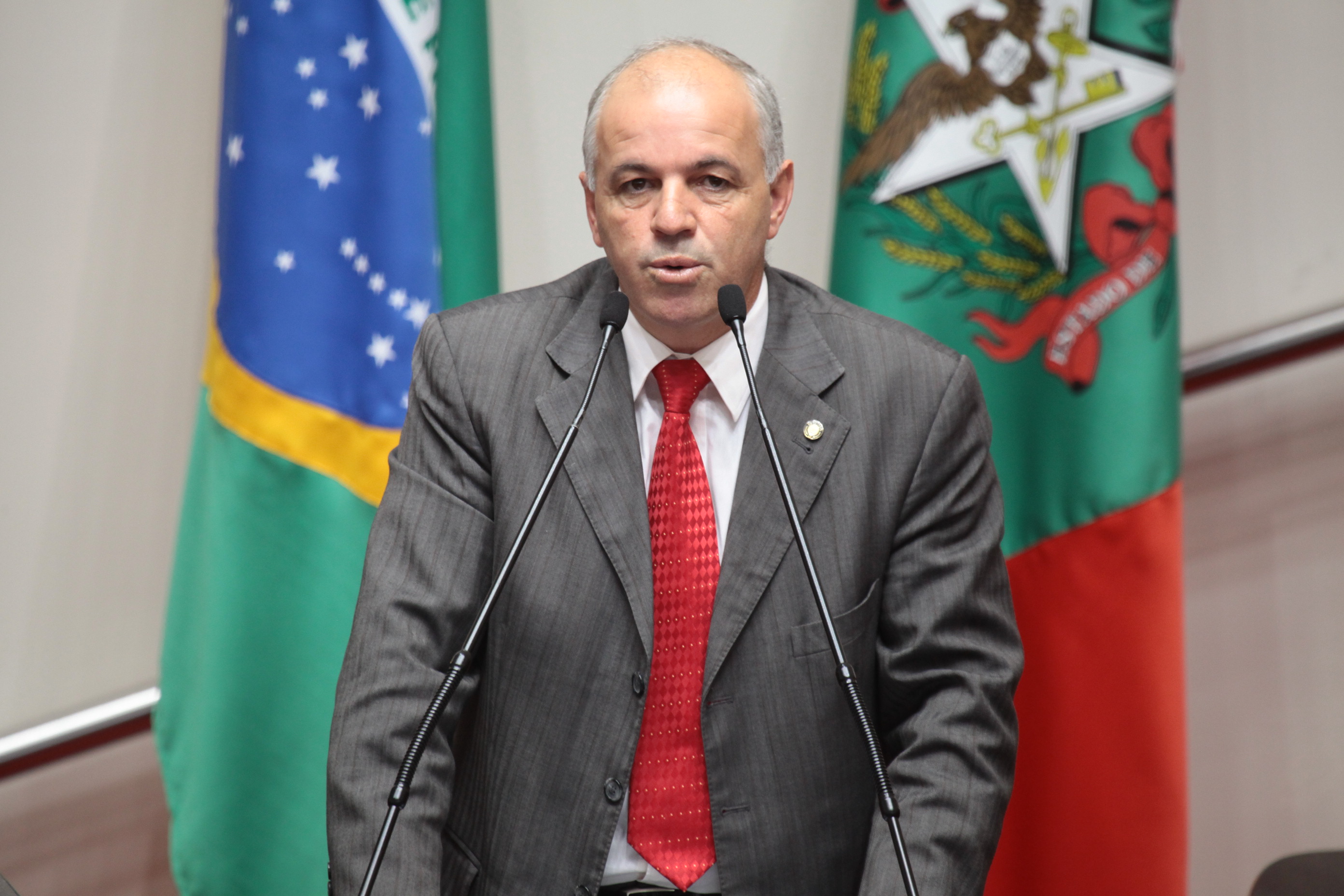 Sessão Ordinária Plenário Osni Régis. Foto: Miriam Zomer