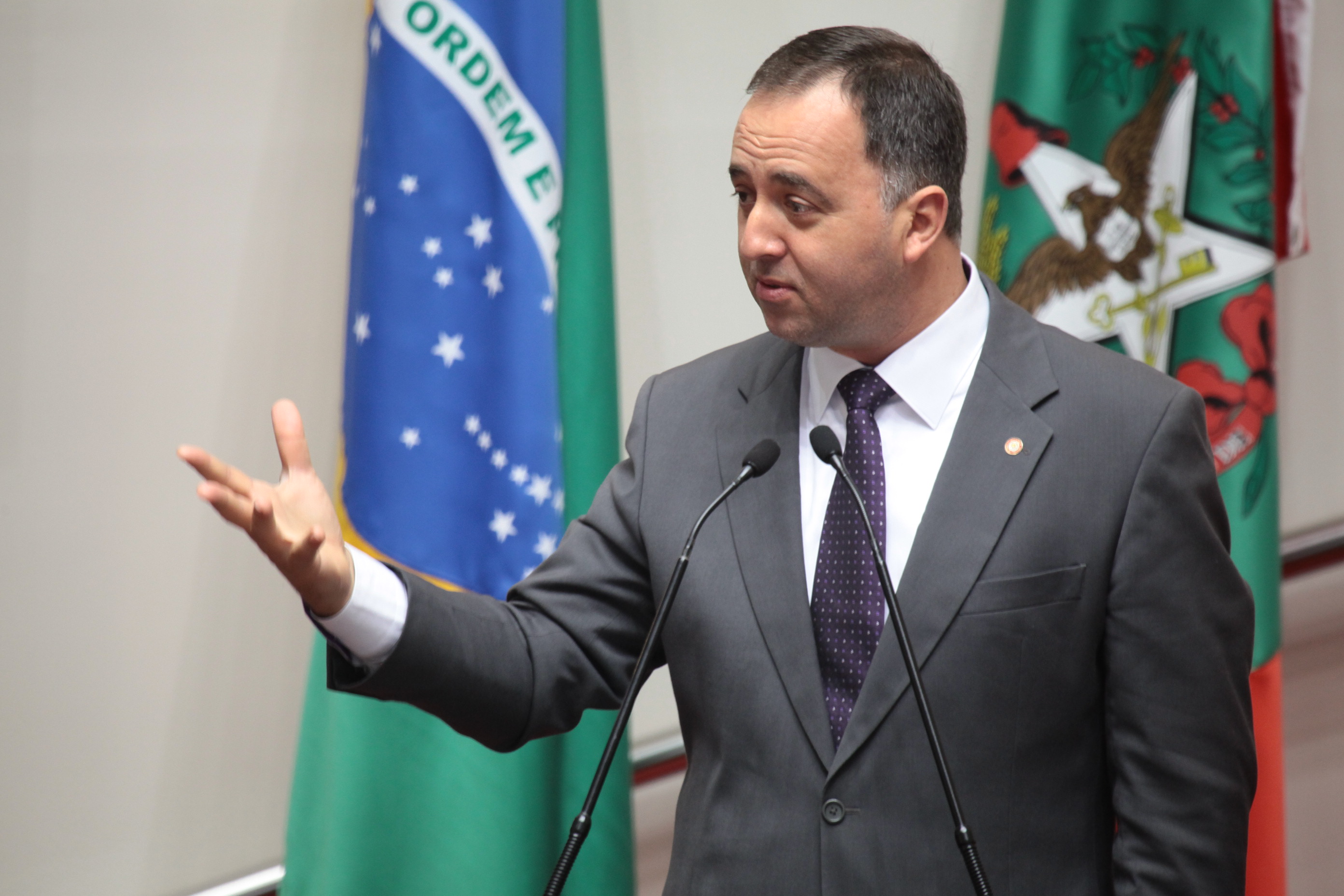 Sessão Ordinária Plenário Osni Régis. Foto: Miriam Zomer