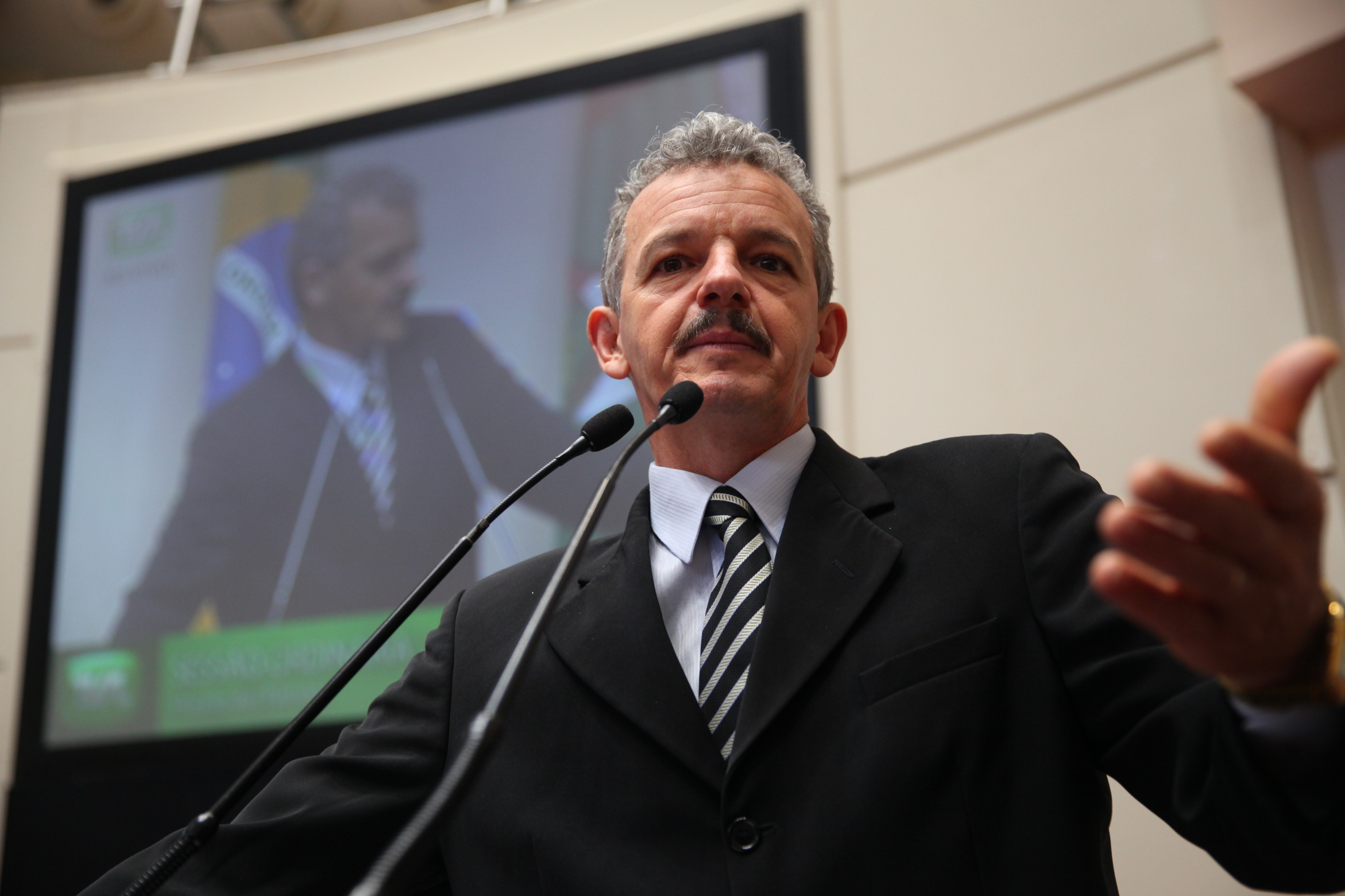 Sessão Ordinária - Plenário Osni Régis - Deputado: Dirceu Dresch (PT) - Foto: Lucas Gabriel Diniz