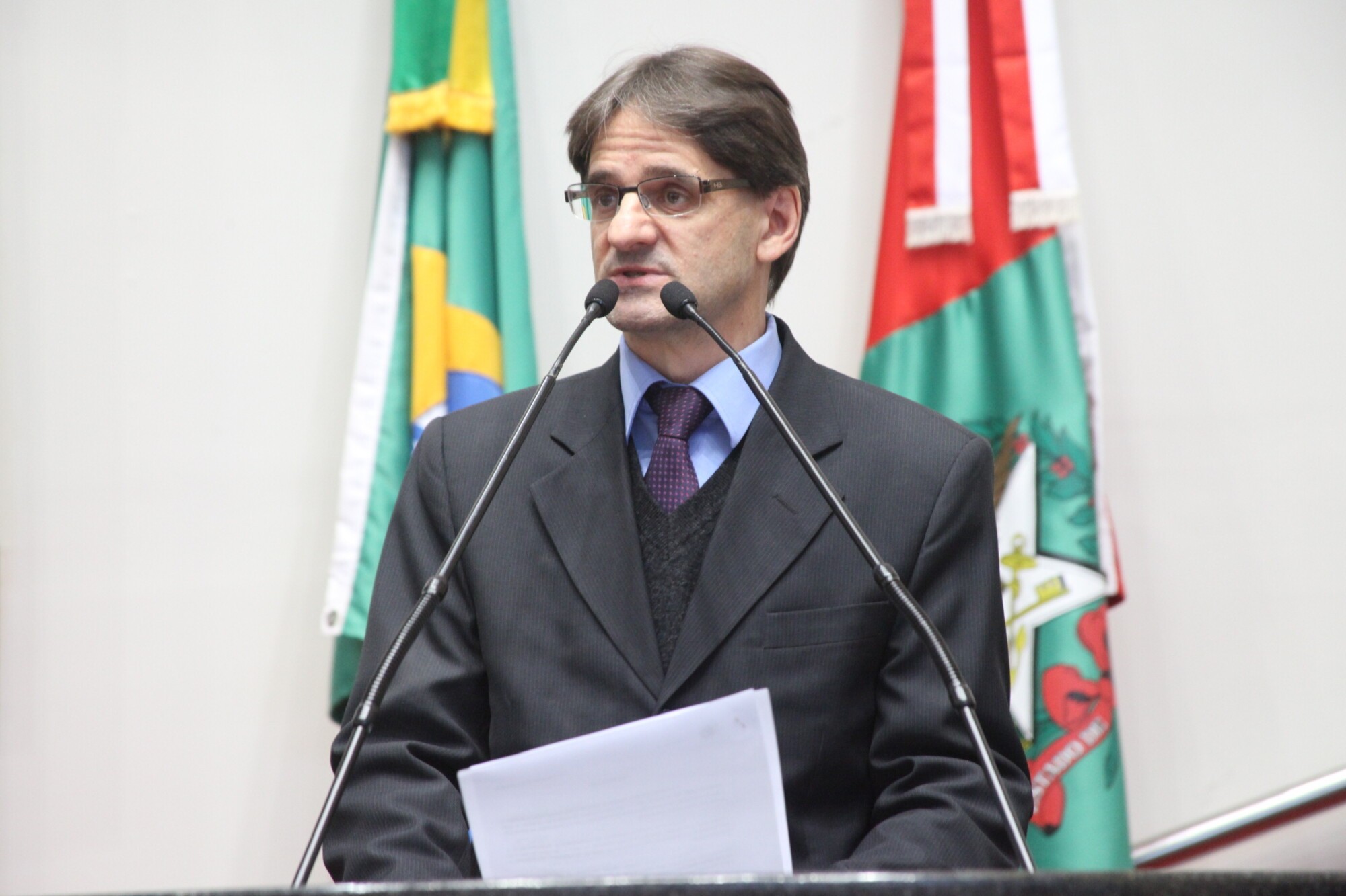 Saretta apresenta projeto para incentivar economia solidária