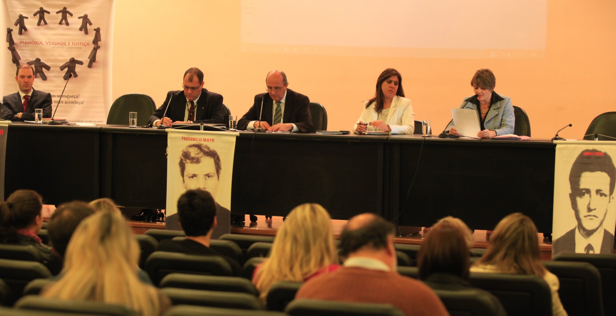 Reunião da Comissão Estadual da Verdade. Foto: Carlos Kilian