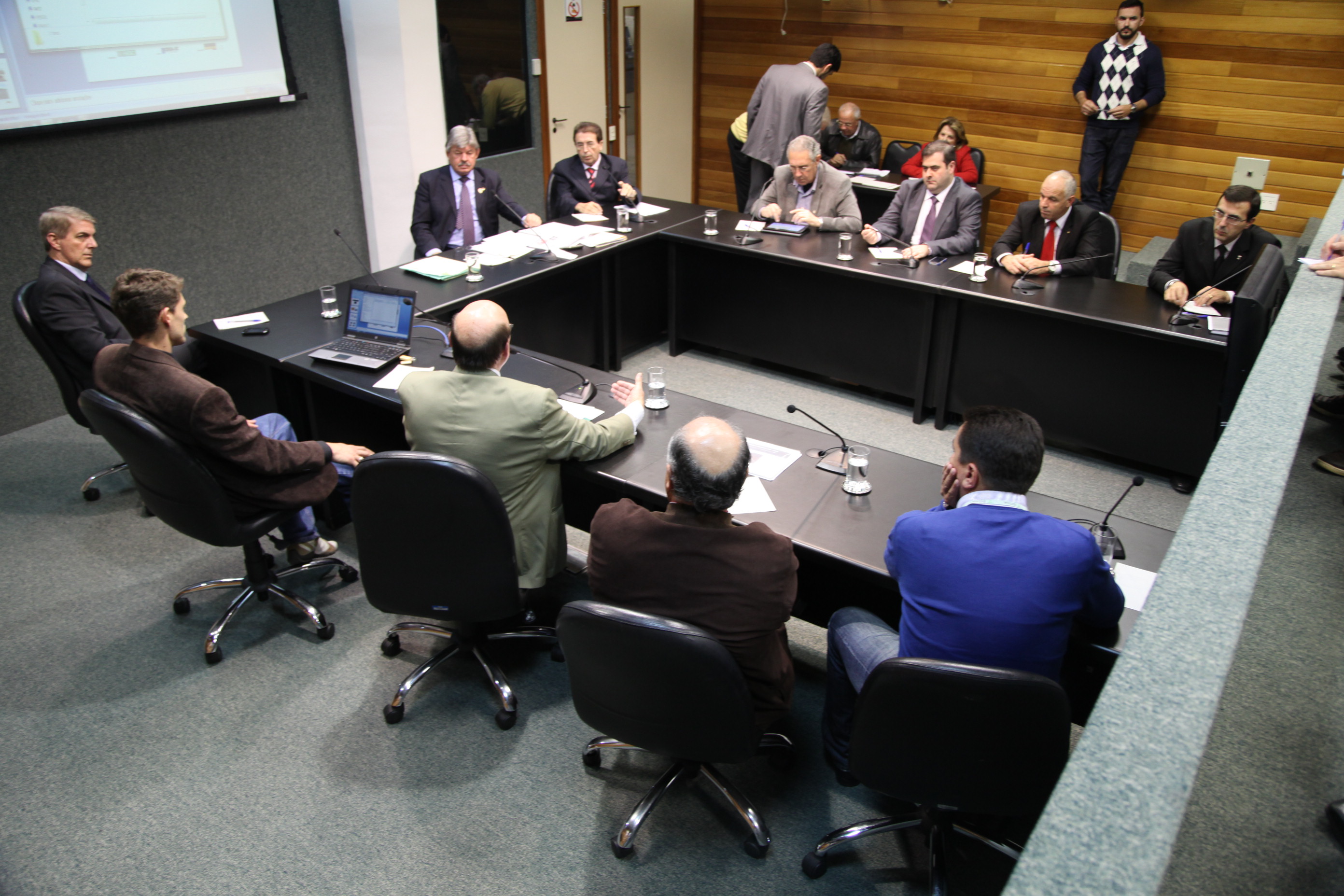 Reunião da Comissão de Transportes. Foto: Miriam Zomer