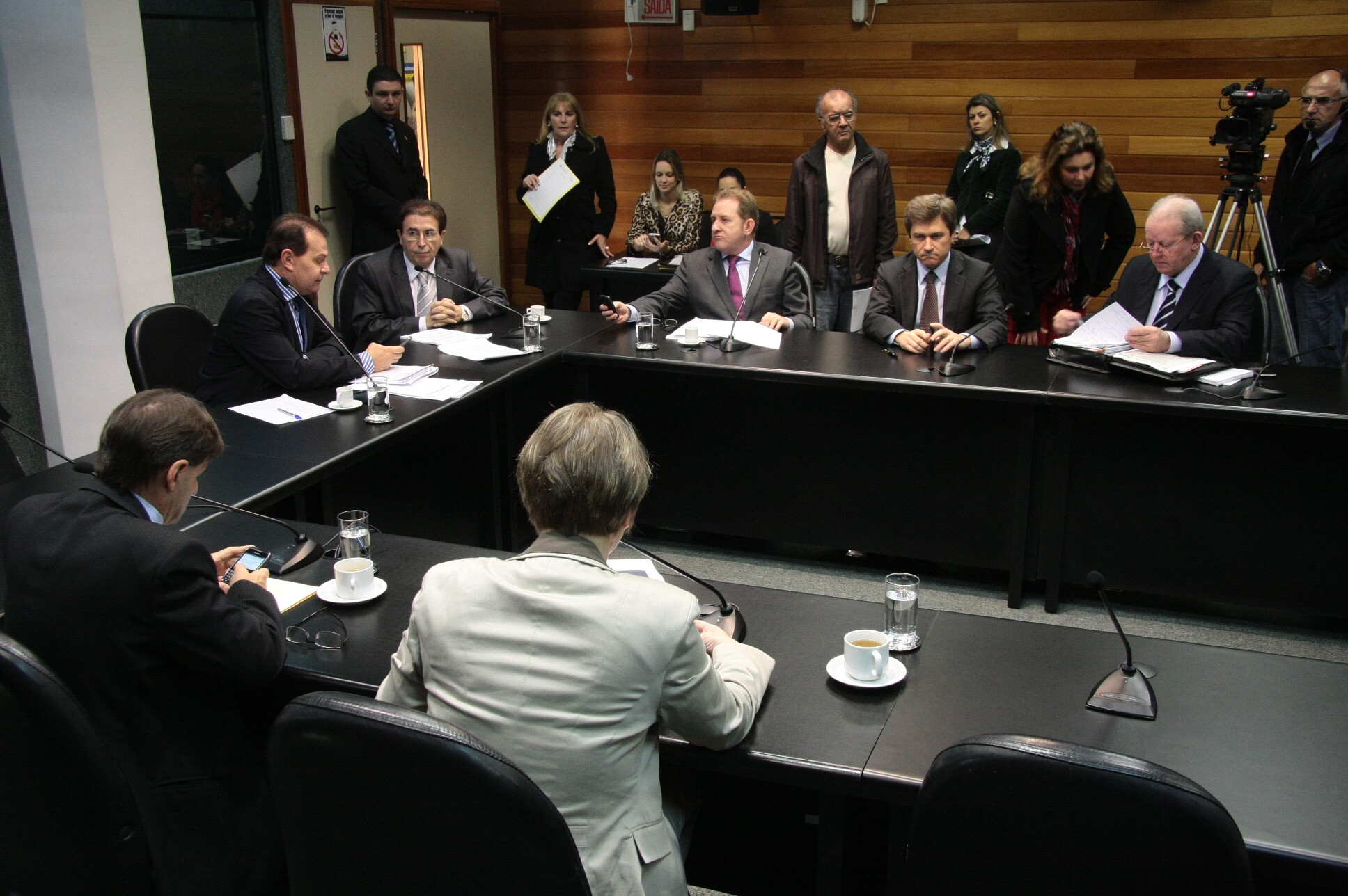 Com 93 emendas, projeto da LDO 2014 é aprovado pela Comissão de Finanças