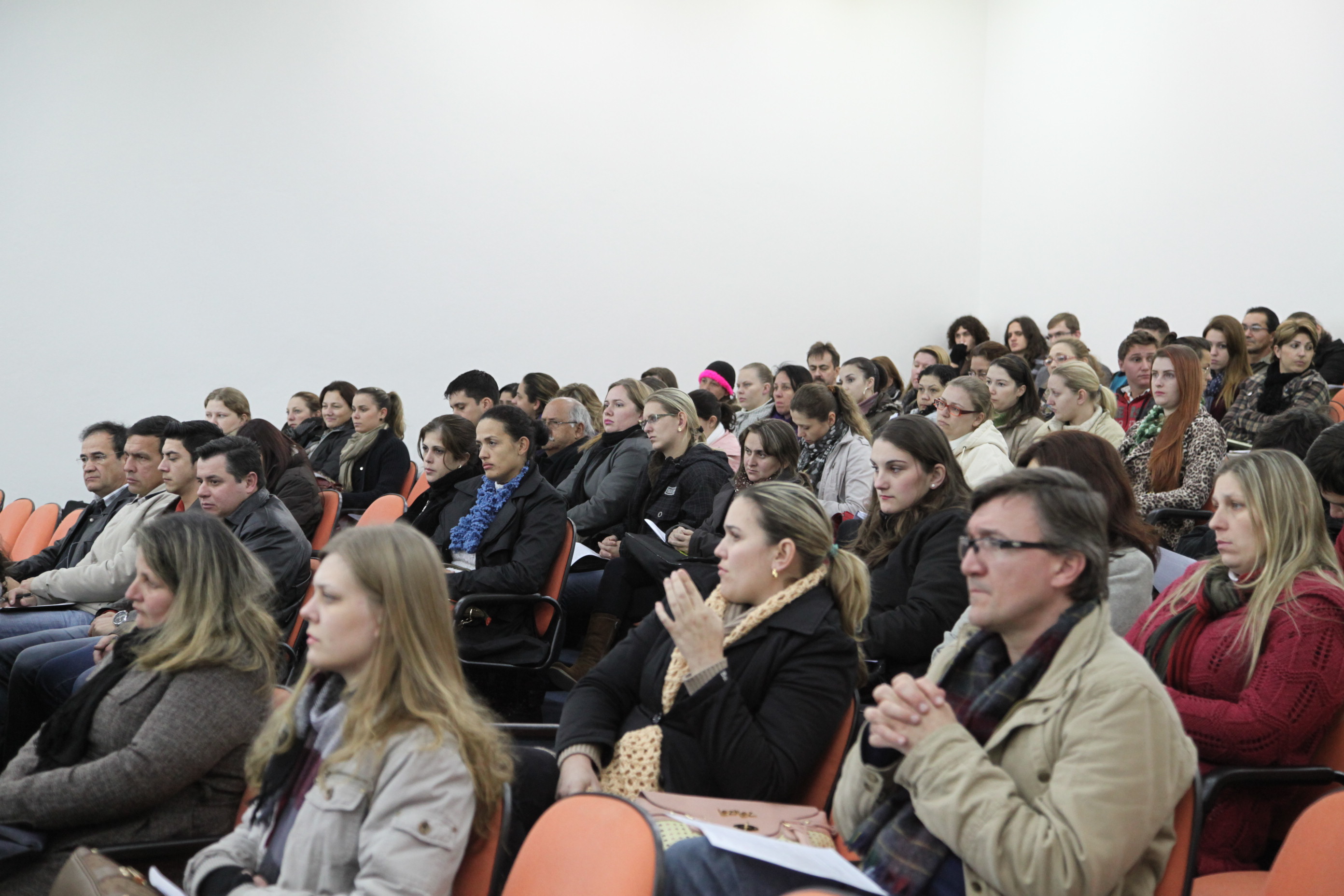 Audiência Pública da Comissão de Educação em Guraramirim - Artigo 170