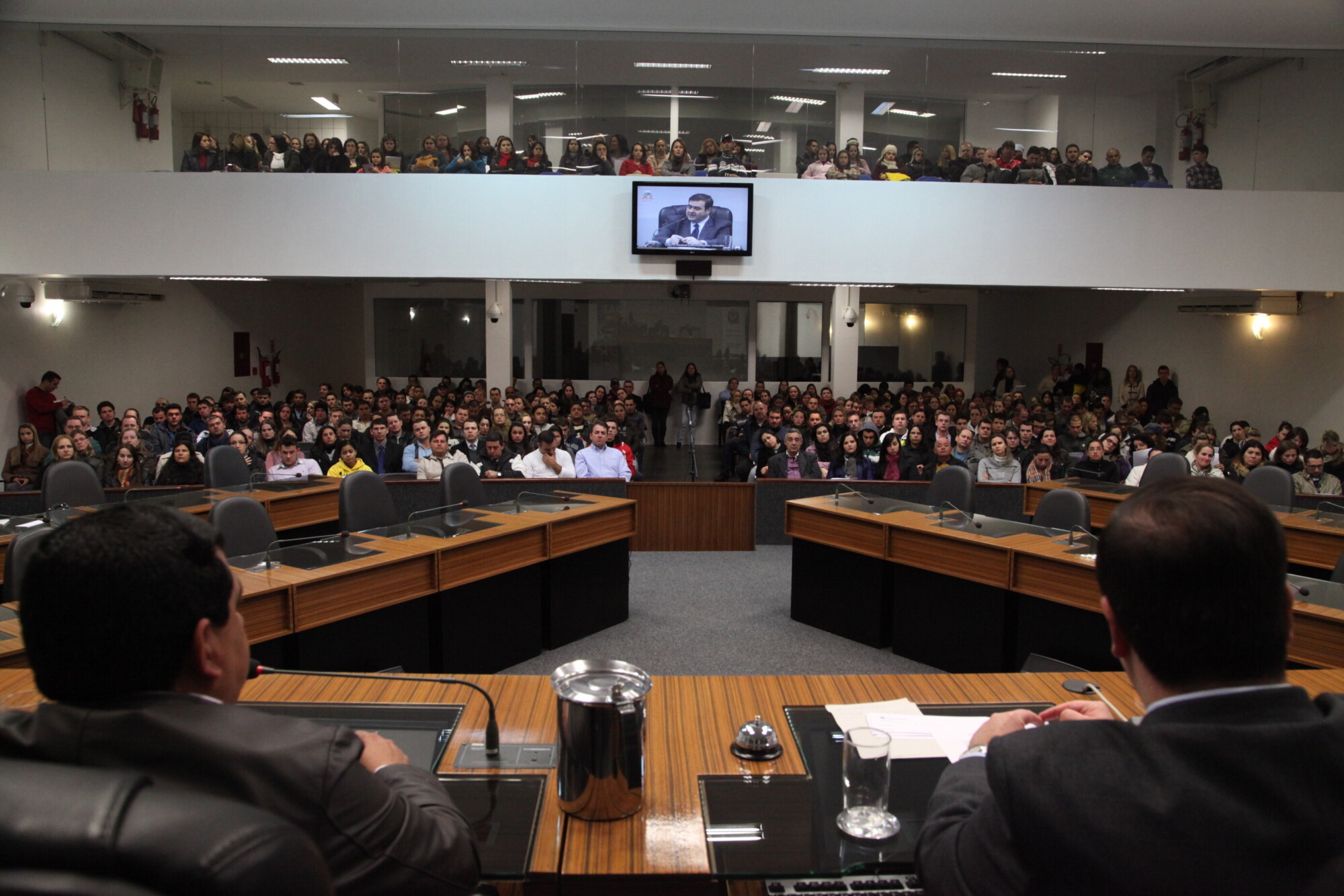 Professores manifestam apoio à concessão de bolsas para estudantes do EaD