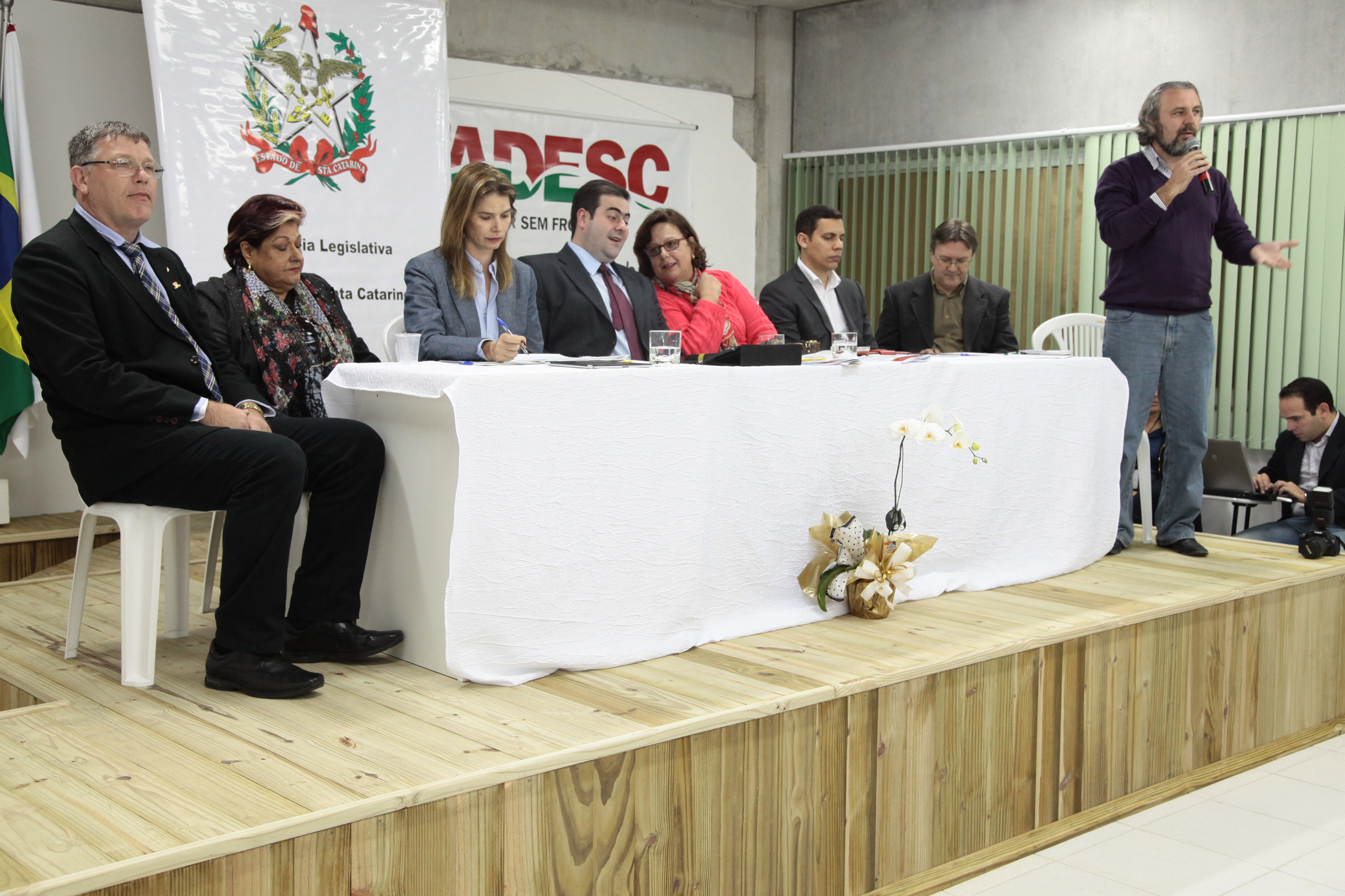 Audiência Pública da Comissão de Educação no município de Palhoça. Foto: Miriam Zomer