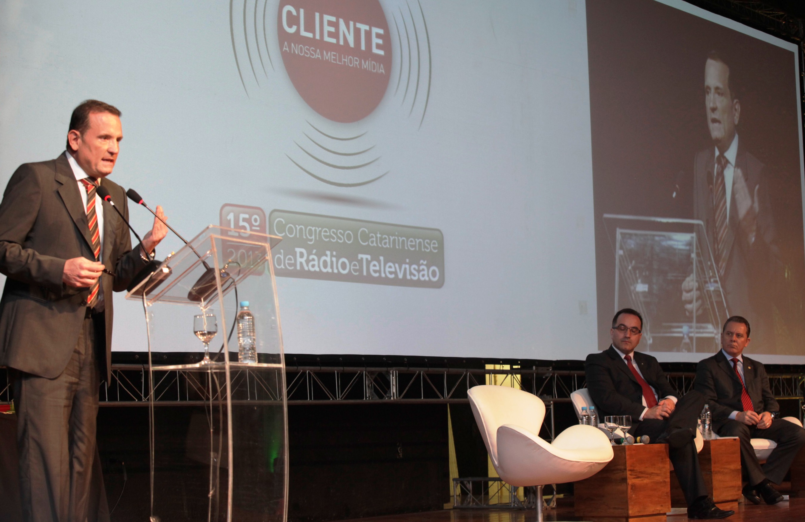 15º Congresso ACAERT    Palestra com o jornalista  Roberto Cabrini     Foto  Carlos Kilian