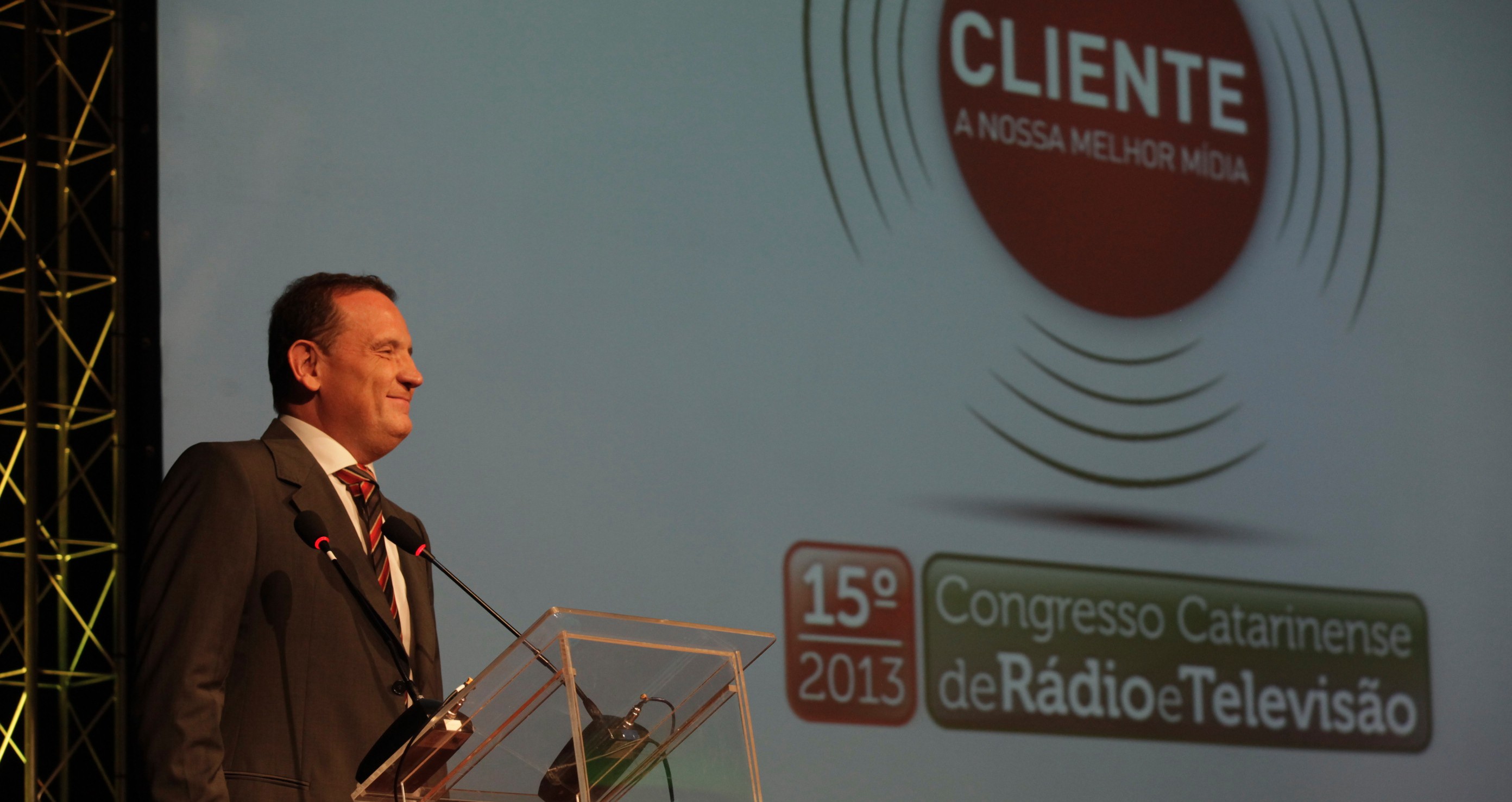 15º Congresso ACAERT    Palestra com o jornalista  Roberto Cabrini     Foto  Carlos Kilian