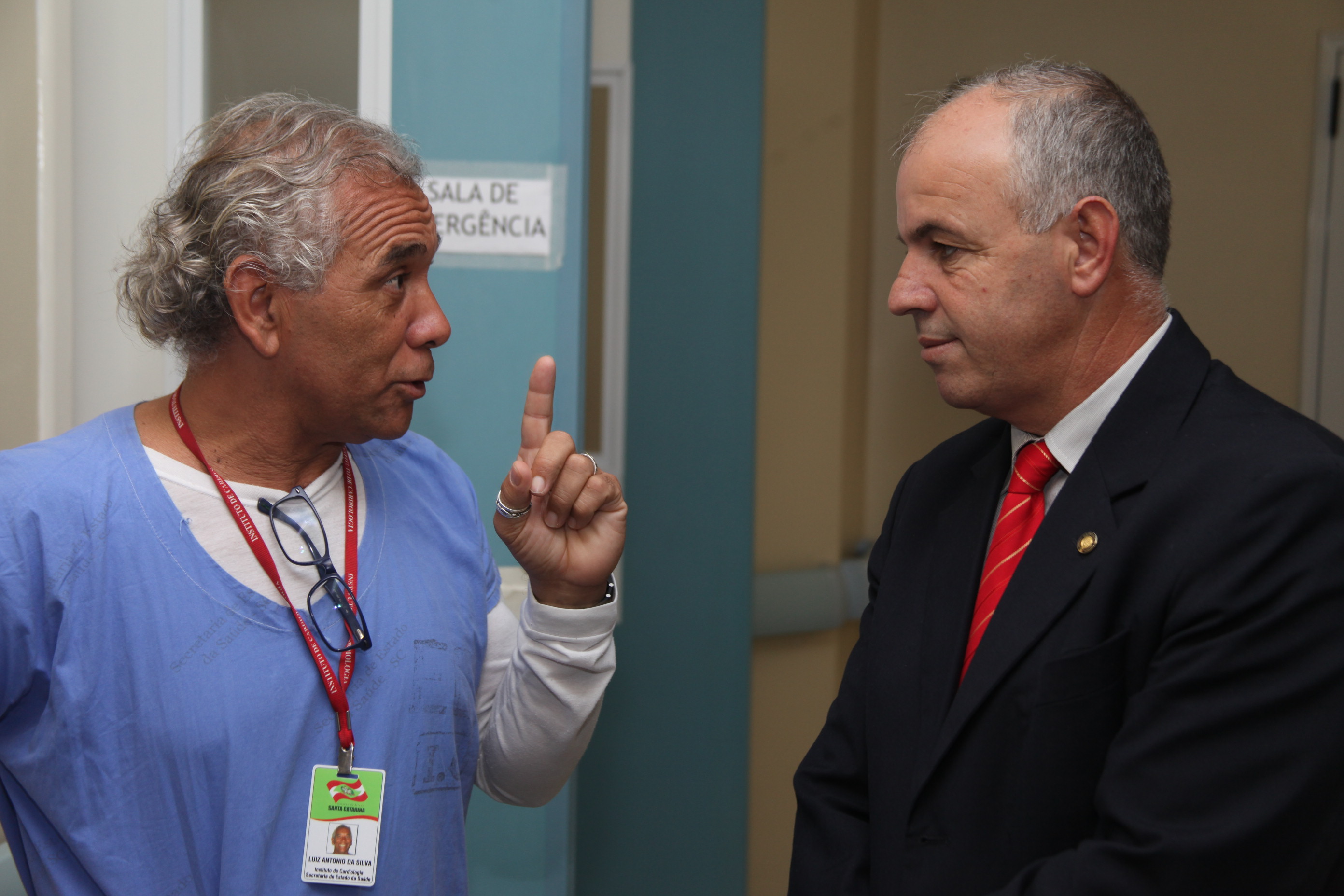 Deputados da Comissão de Saúde fazem vistoria no Hospital Regional. Foto: Fábio Queiroz