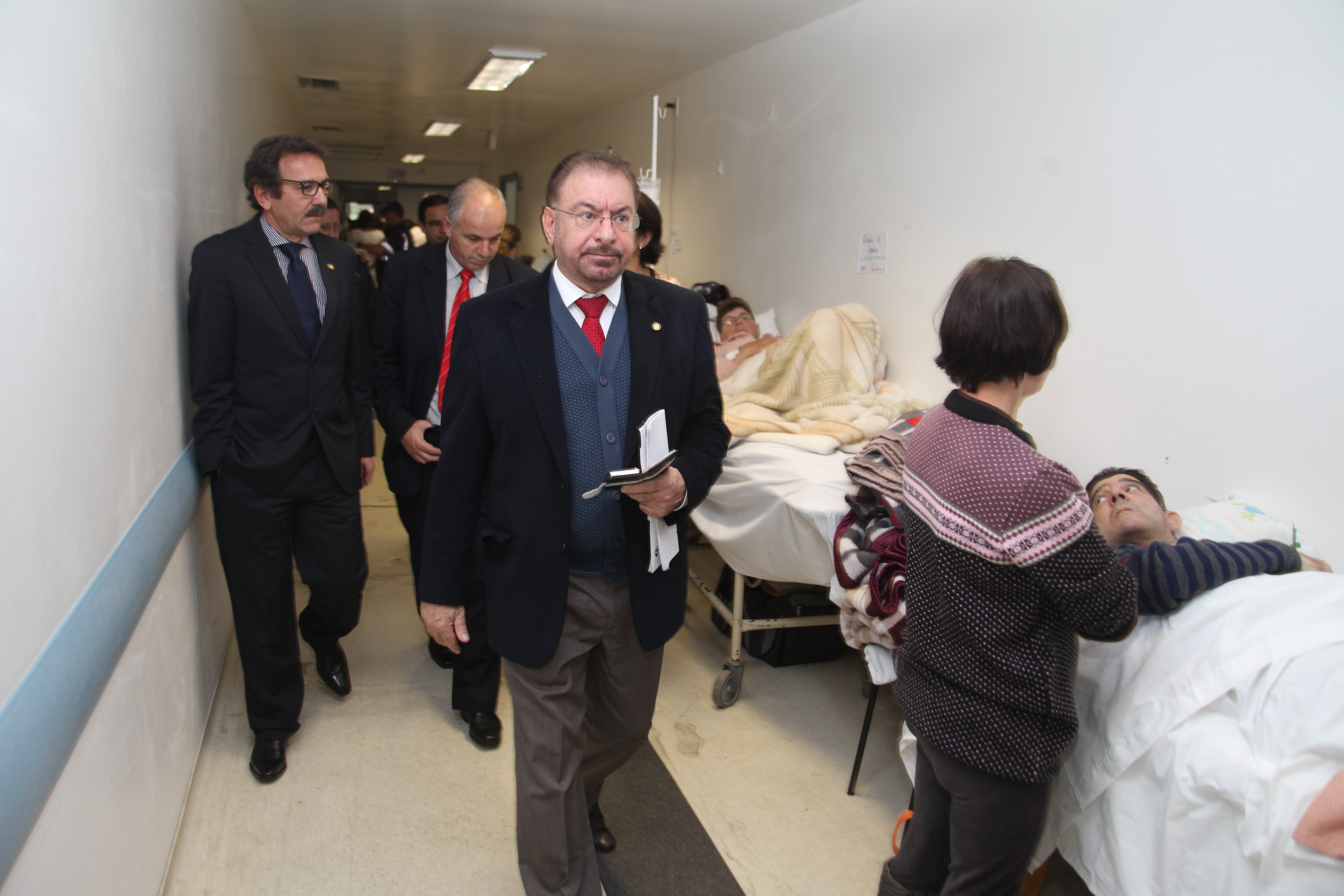 Deputados da Comissão de Saúde fazem vistoria no Hospital Regional. Foto: Fábio Queiroz