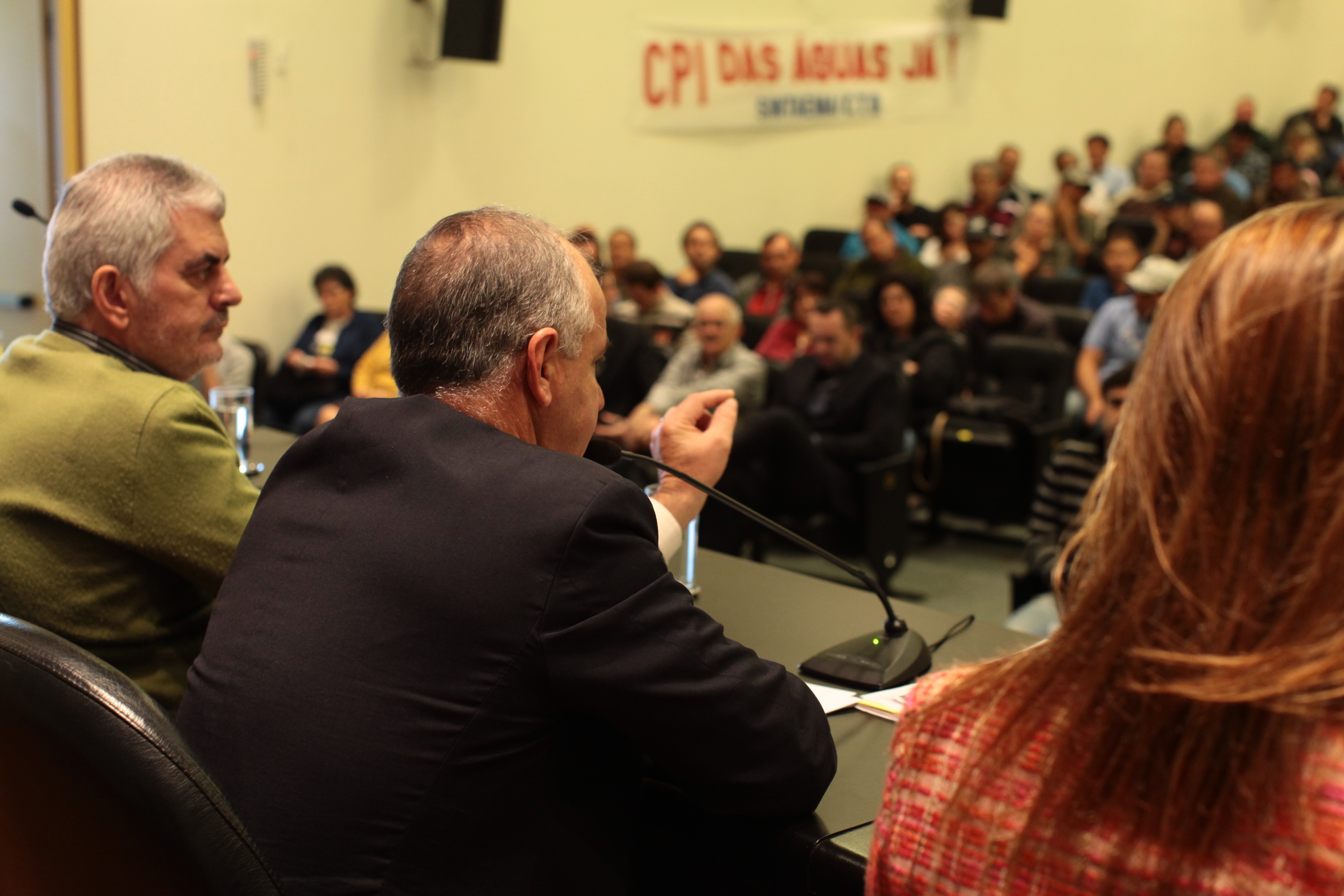 Audiência Pública sobre Os desafios e gestão da CASAN no saneamento. Foto: Miriam Zomer