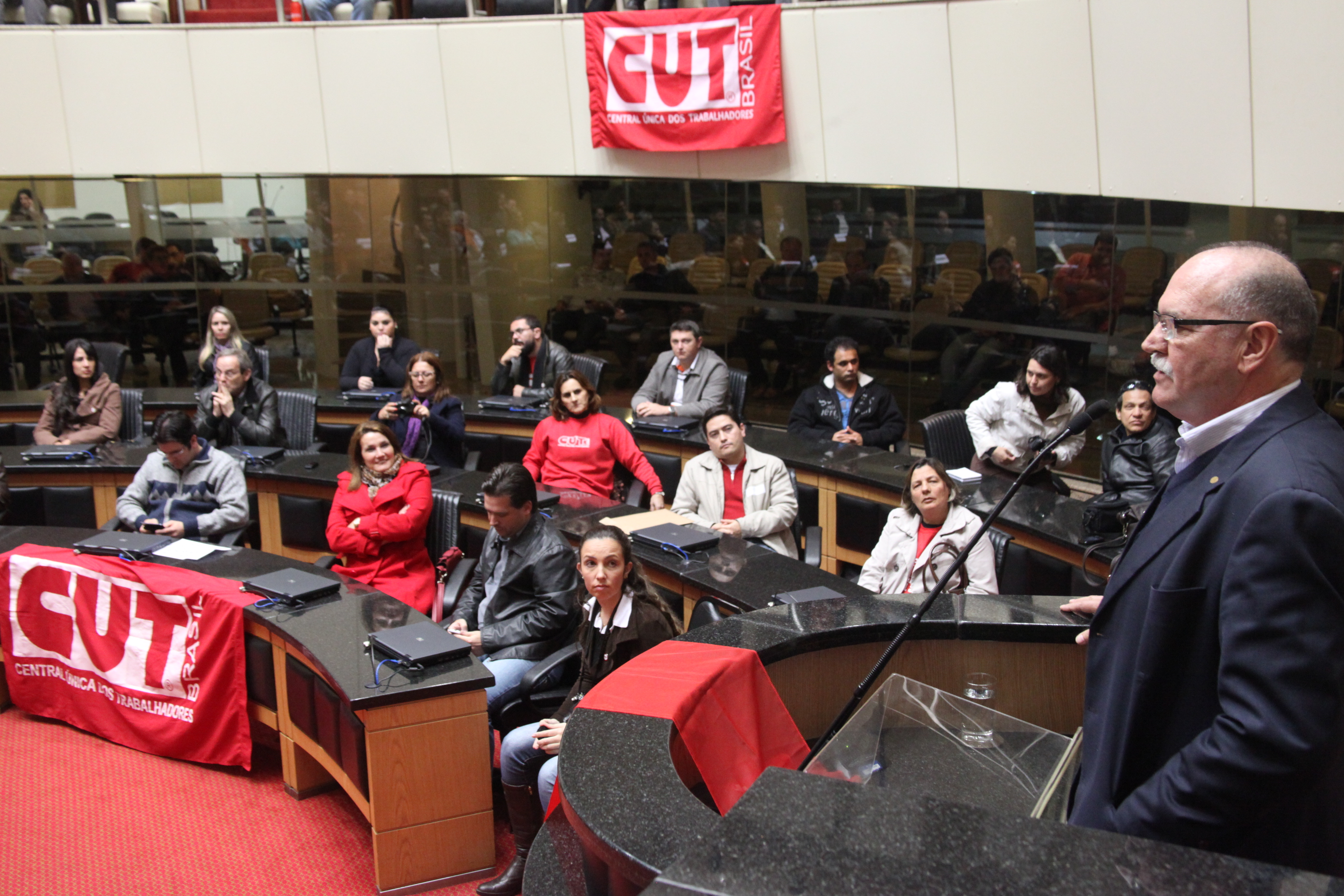 Homenagem aos 30 anos de fundação da CUT nacional. Foto: Fábio Queiroz
