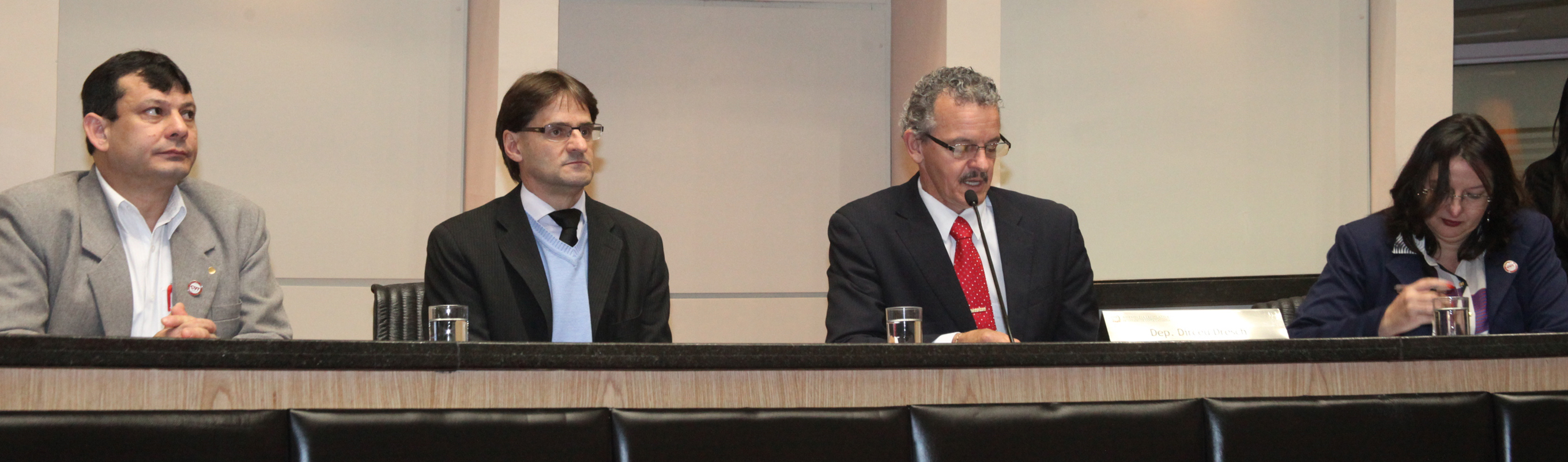 Homenagem aos 30 anos de fundação da CUT nacional. Foto: Fábio Queiroz
