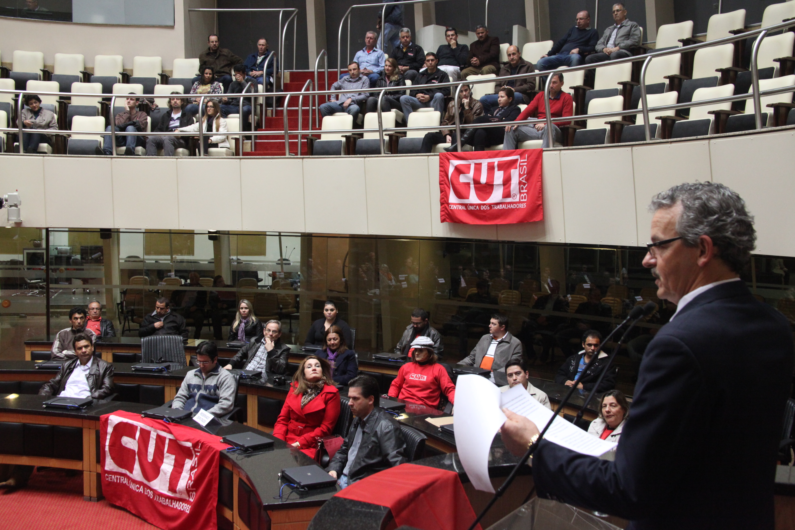 Homenagem aos 30 anos de fundação da CUT nacional. Foto: Fábio Queiroz