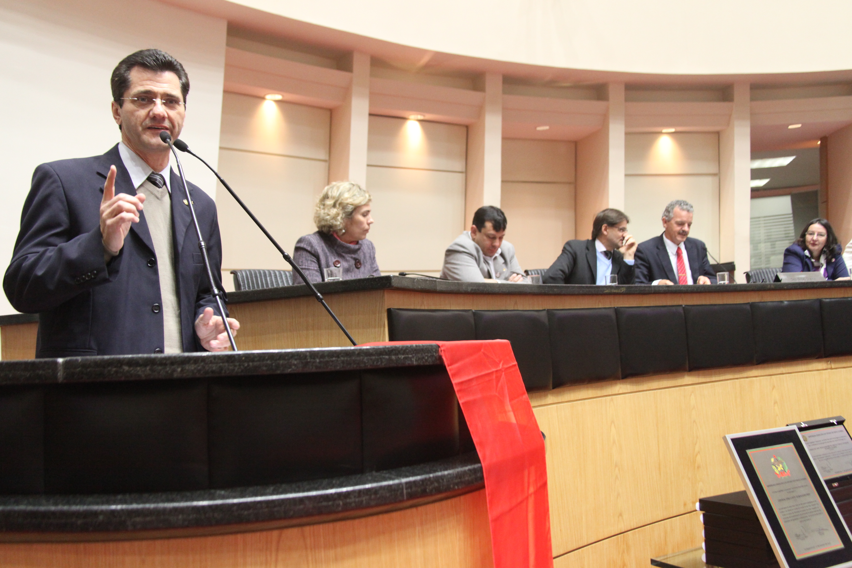 Homenagem aos 30 anos de fundação da CUT nacional. Foto: Fábio Queiroz