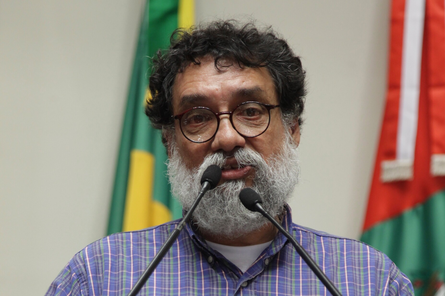 Deputados conhecem ações de comunidade terapêutica de Itapema