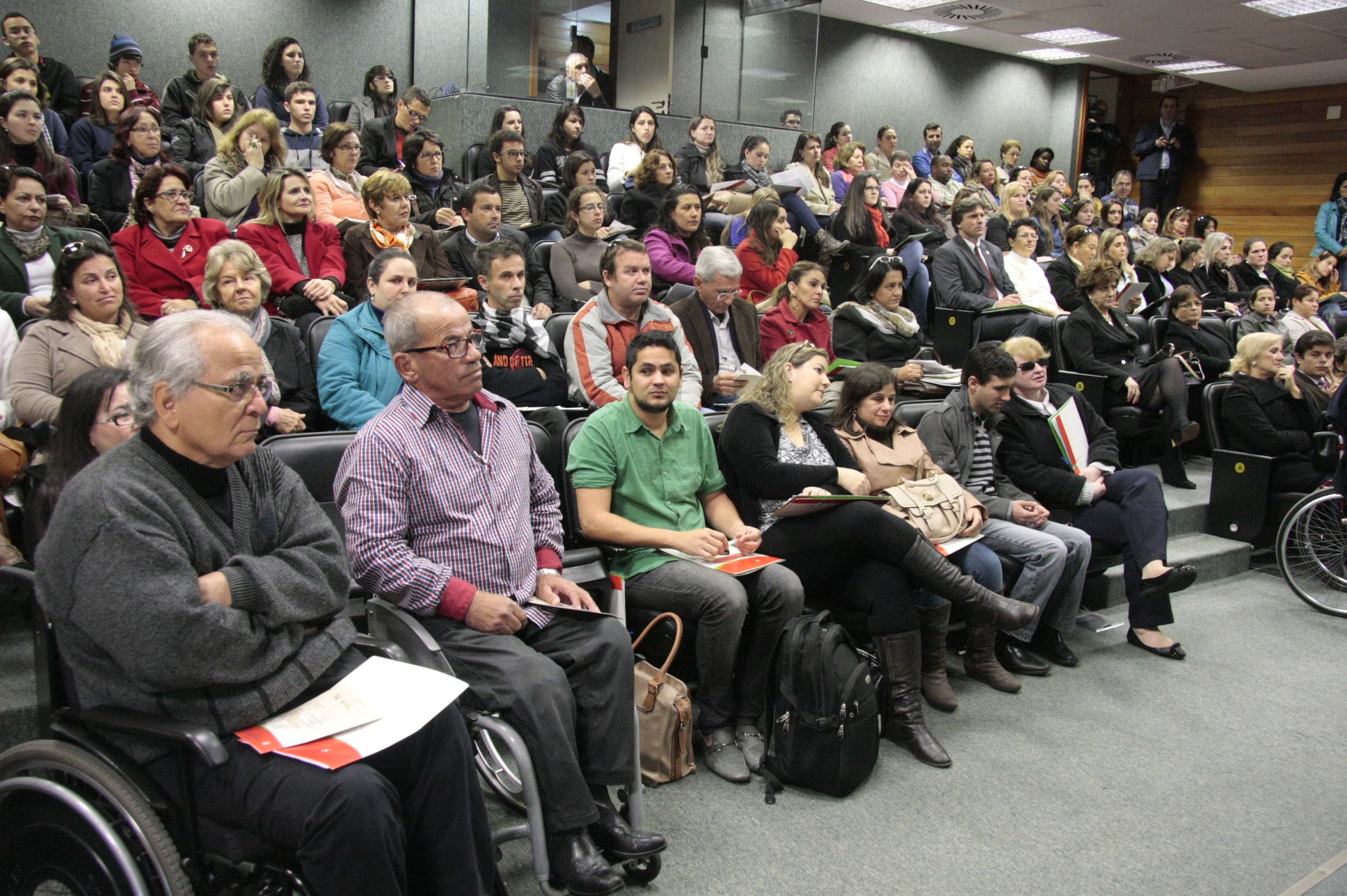 Ato Comemorativo da Semana Estadual das Pessoas com Deficiência Intelectual e Múltipla Seminário de Sensibilização dos Servidores sobre a Alesc Inclusiva. Foto: Eduardo Guedes Oliveira