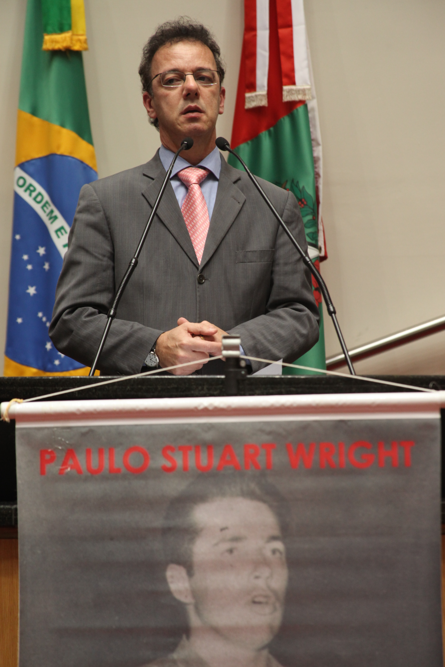 Sessão Especial em homenagem ao deputado assassinado pela ditadura militar brasileira Paulo Stuart Wright, cujo mandato foi cassado pela Assembleia Legislativa de SC. Foto: Fábio Queiroz