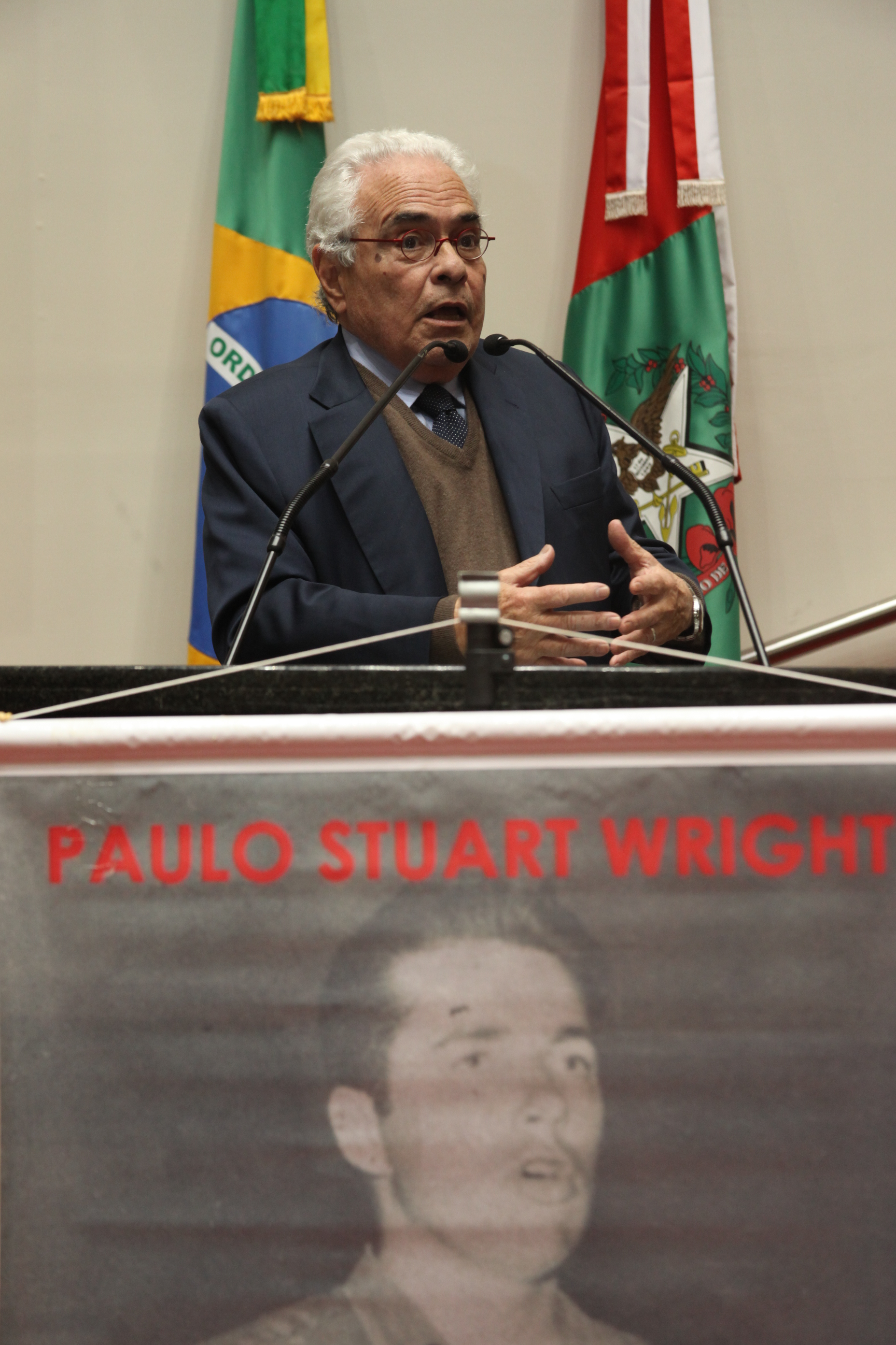 Sessão Especial em homenagem ao deputado assassinado pela ditadura militar brasileira Paulo Stuart Wright, cujo mandato foi cassado pela Assembleia Legislativa de SC. Foto: Fábio Queiroz
