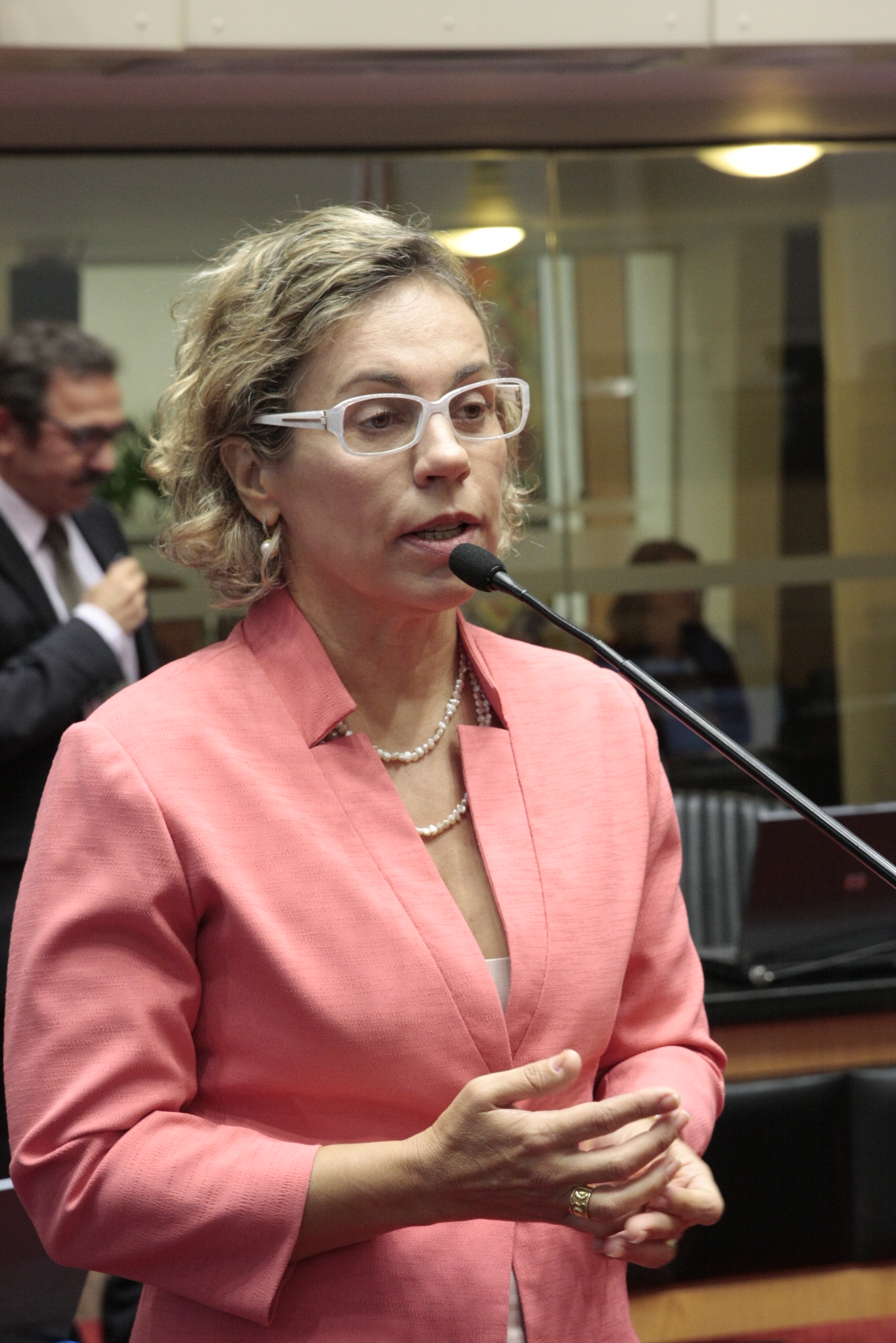 Dep. Ana Paula Lima. Sessão Ordinária - Plenário Deputado Osni Régis. Foto: Eduardo Guedes de Oliveira/AgênciaAL
