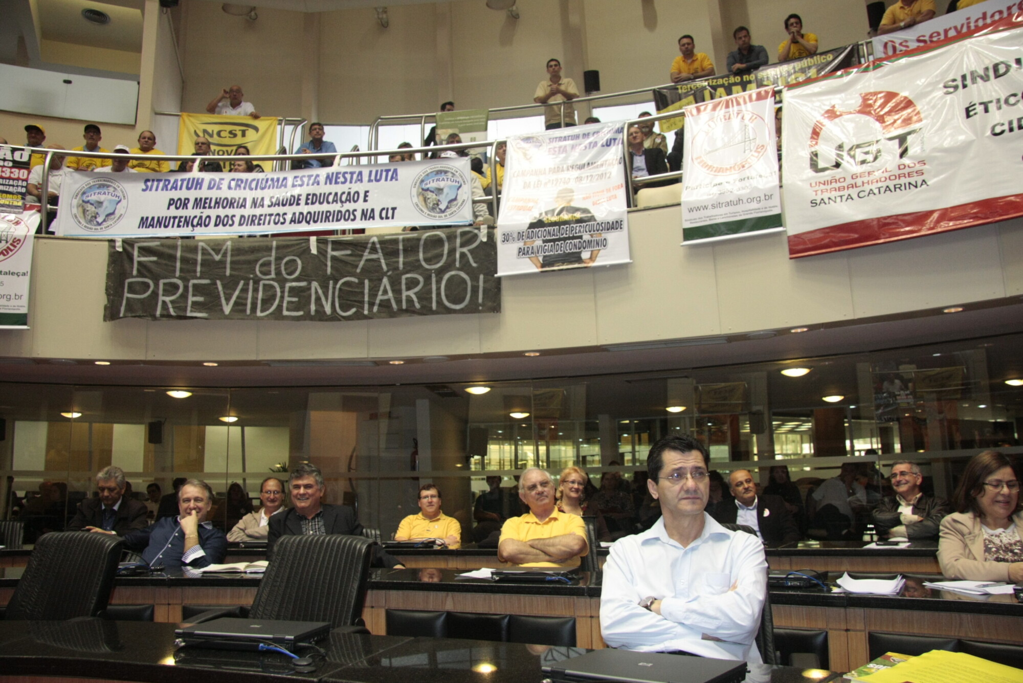 Movimento sindical busca diálogo com deputados do Sul