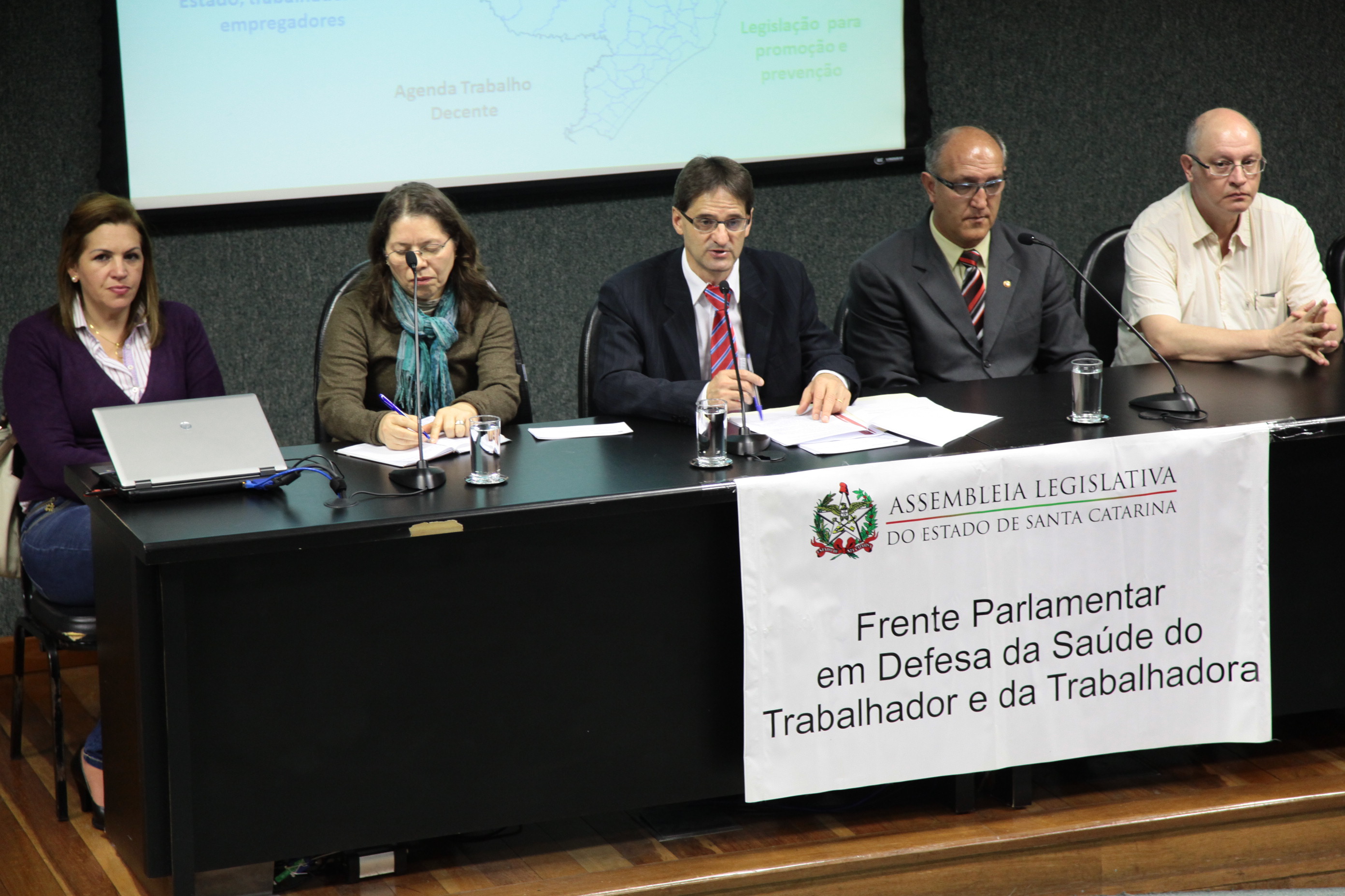 Frente Parlamentar em Defesa da Saúde do Trabalhador