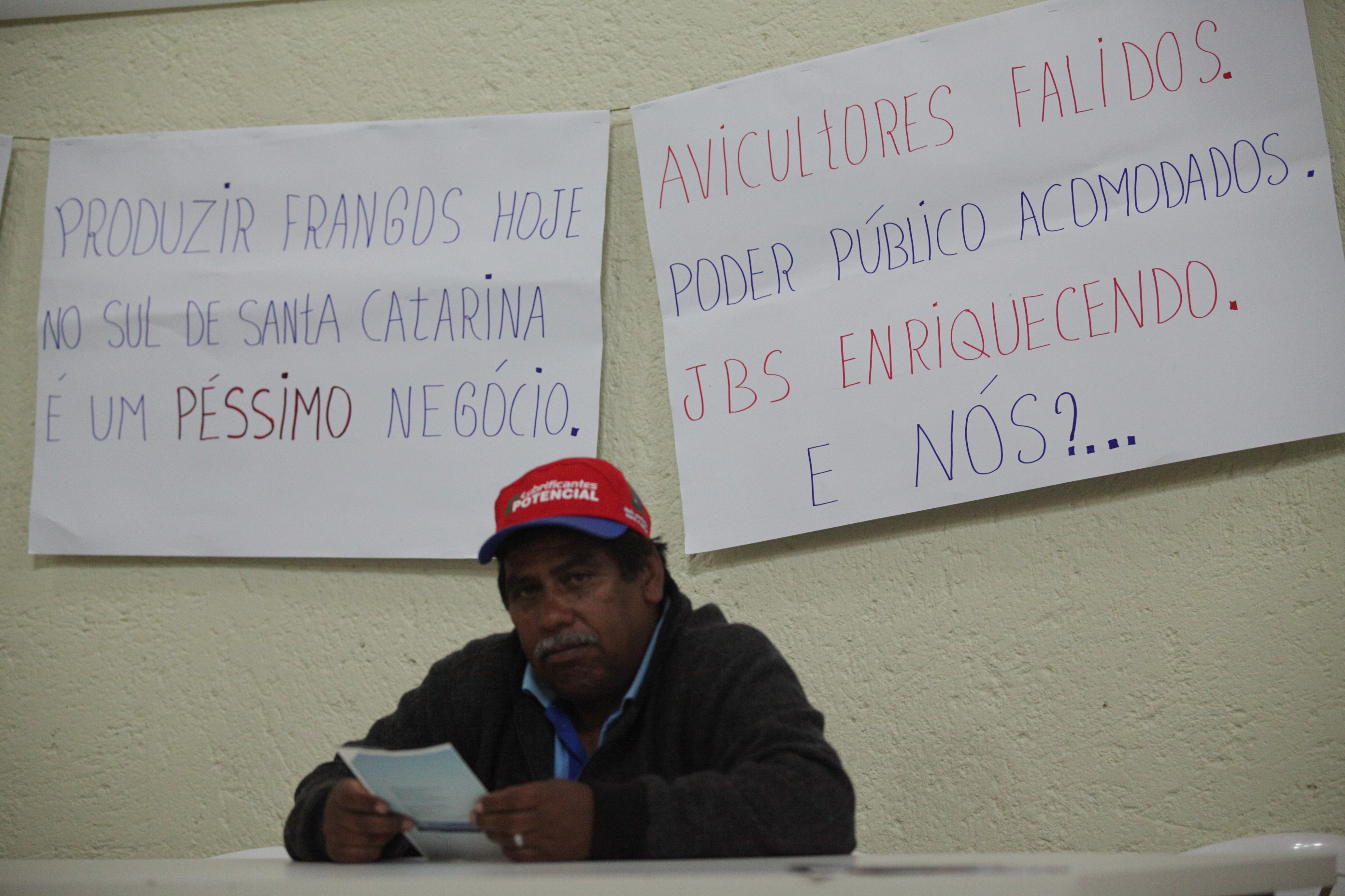 Audiência Pública em Nova Veneza debateu os problemas na avicultura de Santa Catarina