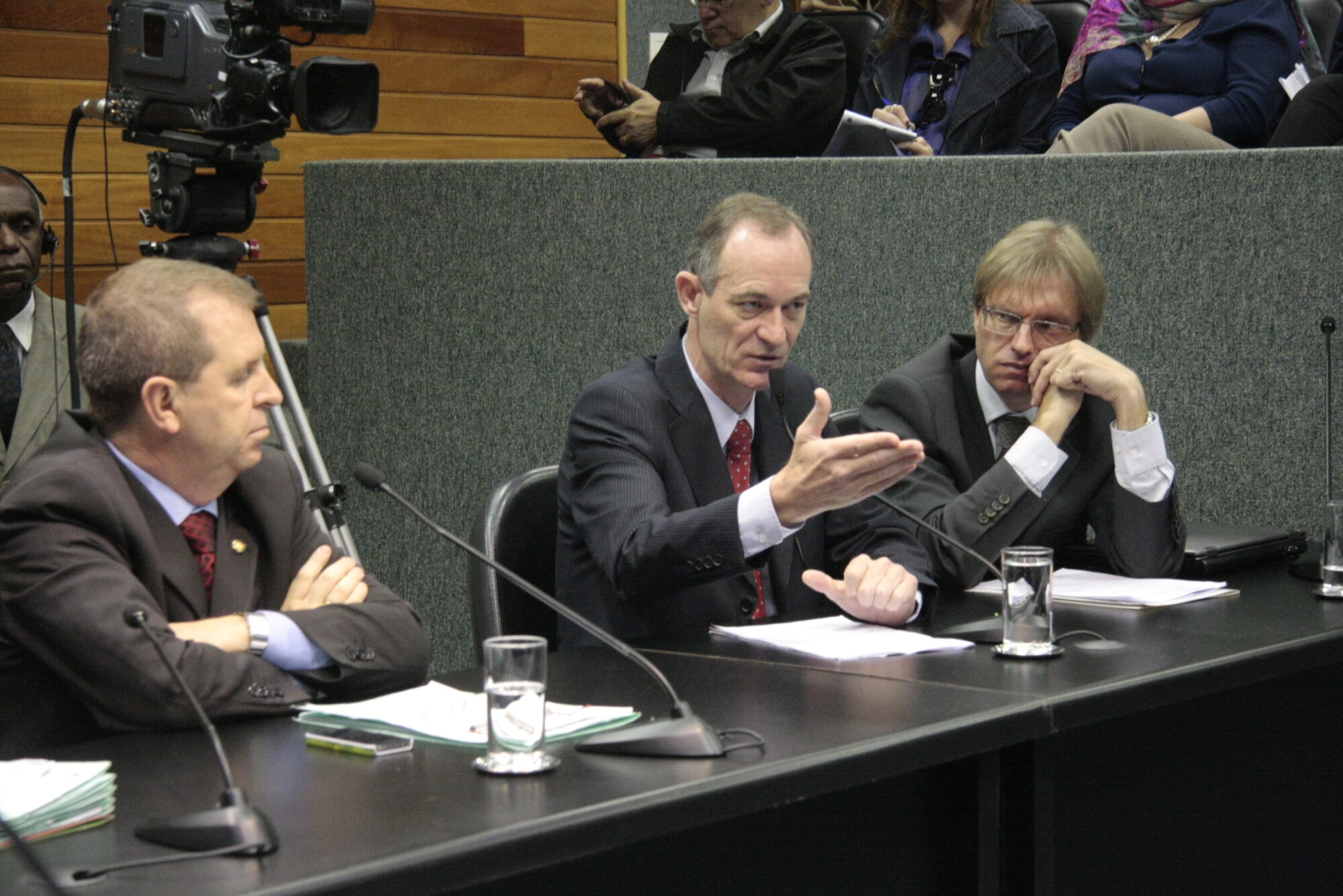 Procurador-geral de Justiça explica projeto que cria cargos no Ministério Público