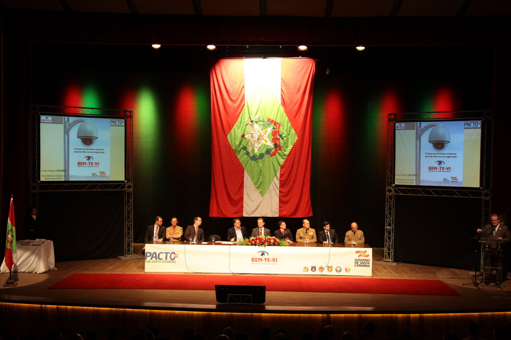 Solenidade de Lançamento da segunda etapa do Programa Bem Te Vi e assinaturas de convênios. Foto: Miriam Zomer/Agência AL