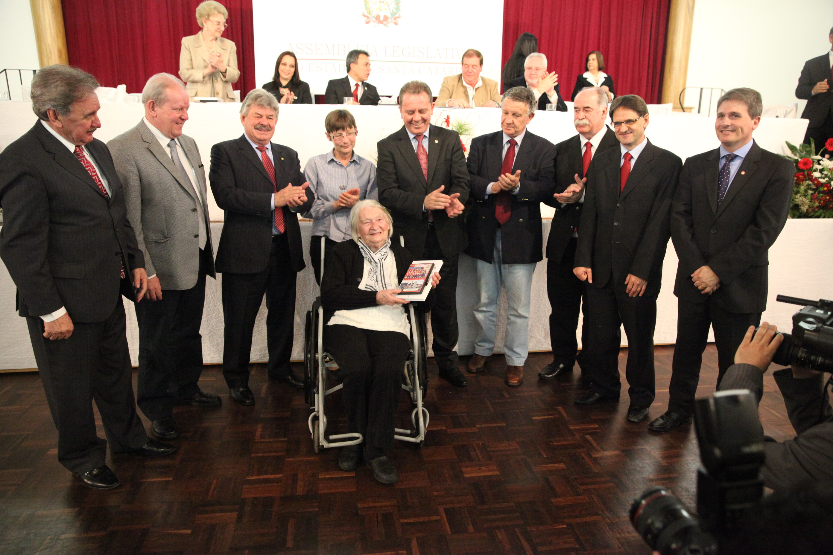 Sessão Solene – Homenagem a 80 anos da fundação de Treze Tílias