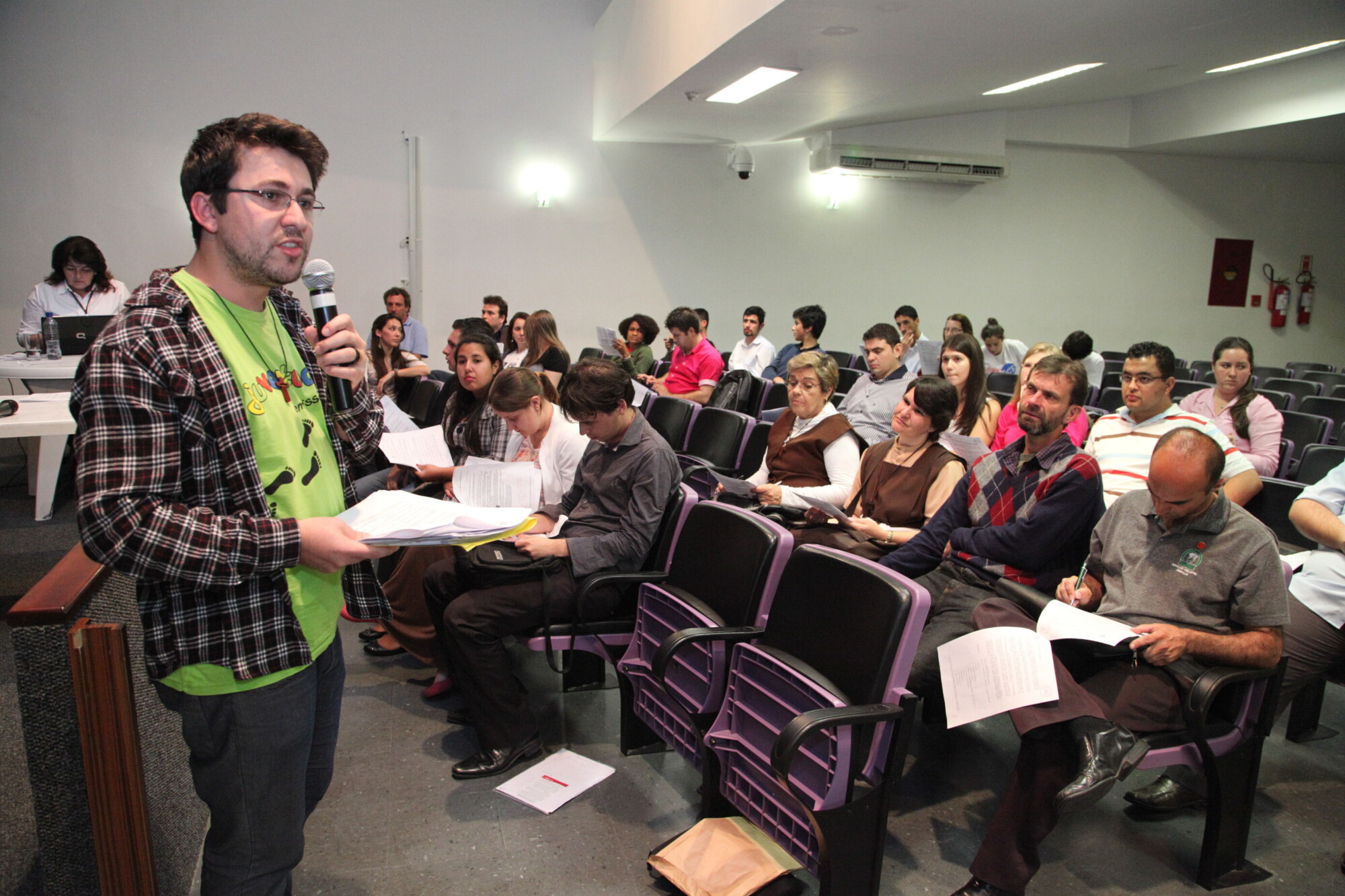 Jovens da região norte debatem projeto que cria o Conjuve/SC