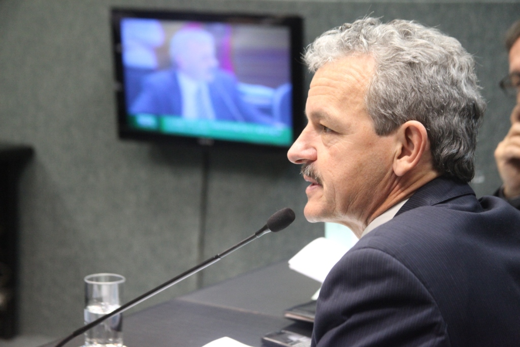 Deputado Dirceu Dresch (PT). Reunião da Comissão de Constituição e Justiça. Foto: Leonardo Gonçalves / Agência AL