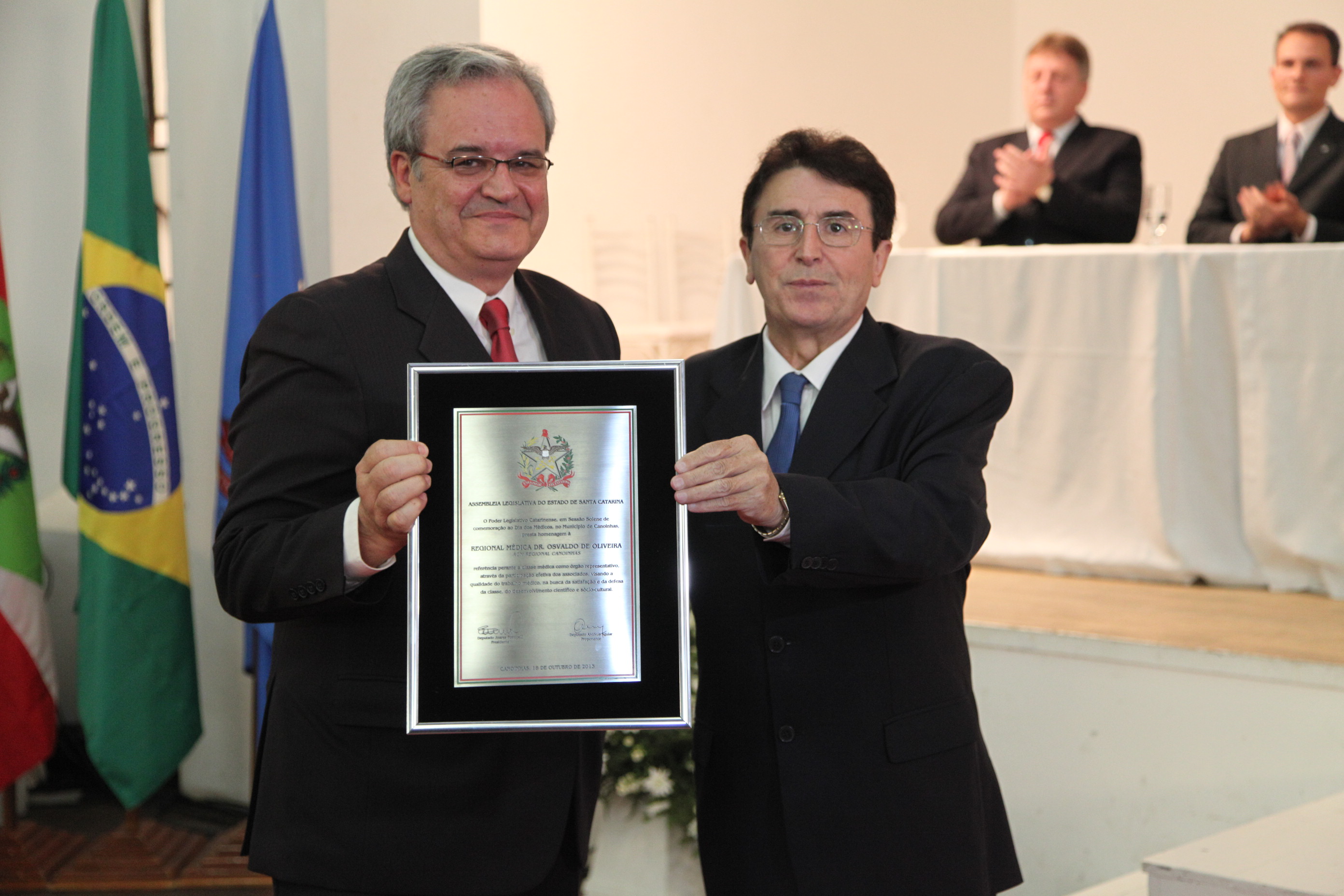 Sessão Solena em Homenagem ao Dia do Médico em Canoinhas
