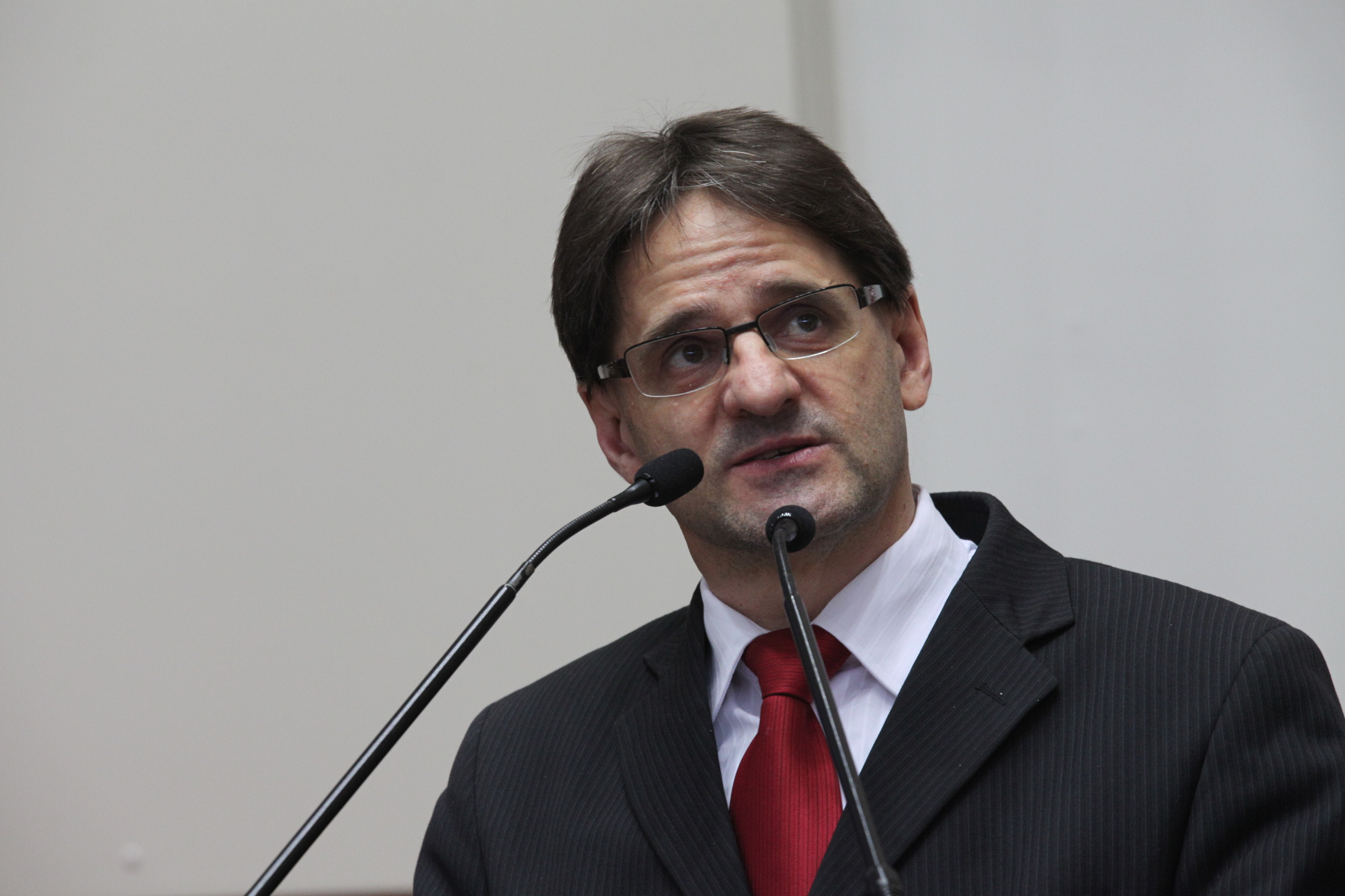 Sessão Plenária - Deputado Neodi Saretta (PT)