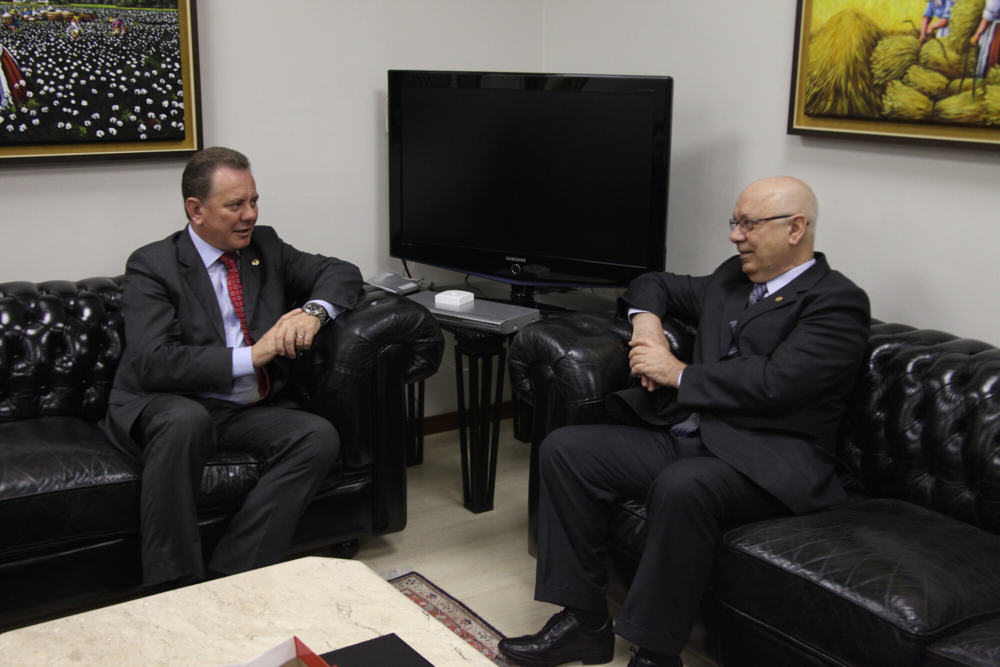 Ministro do STF Teori Zavascki faz visita protocolar ao presidente da Assembleia
