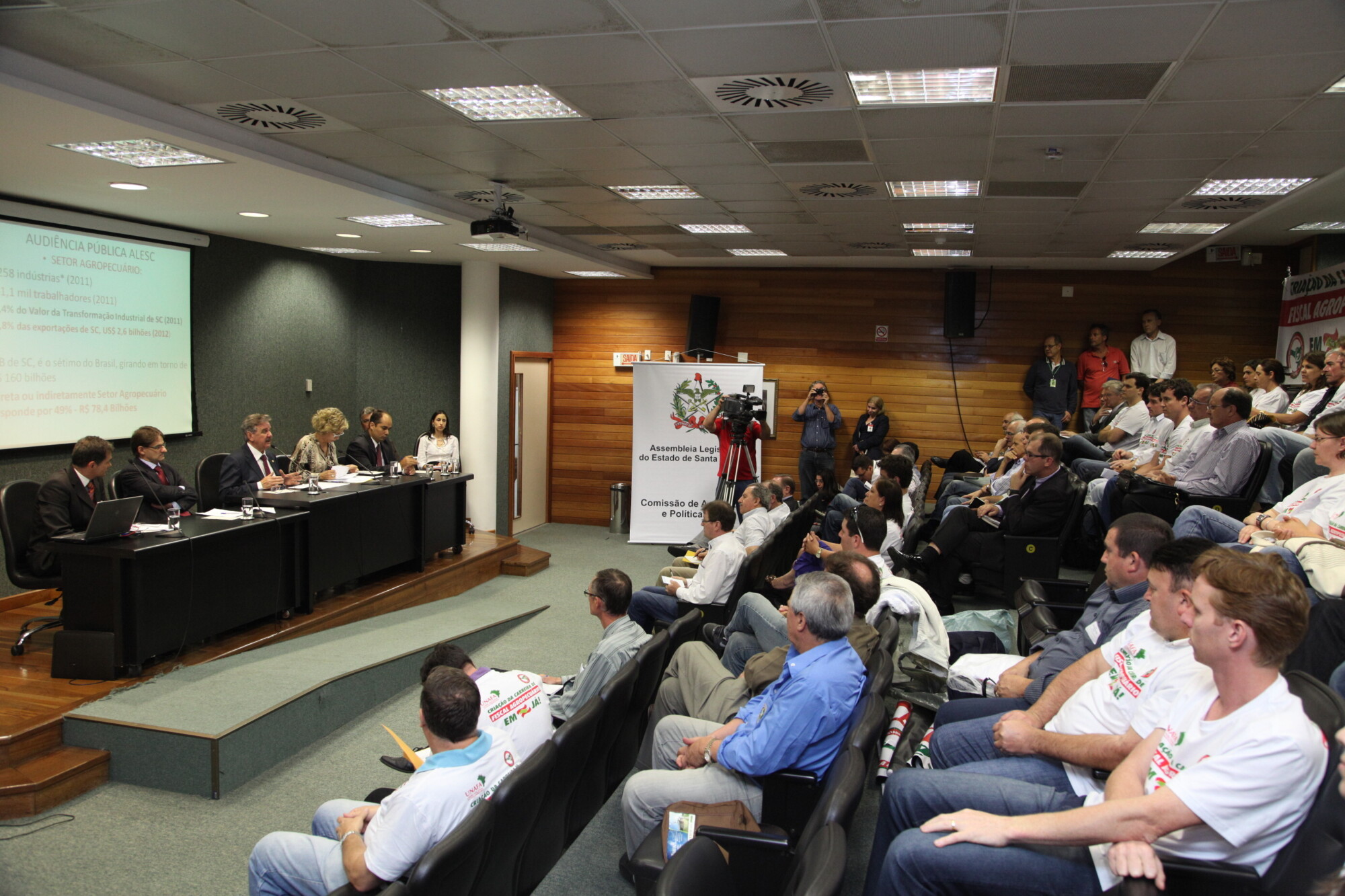 Comissão debate criação do cargo de fiscal estadual agropecuário em SC