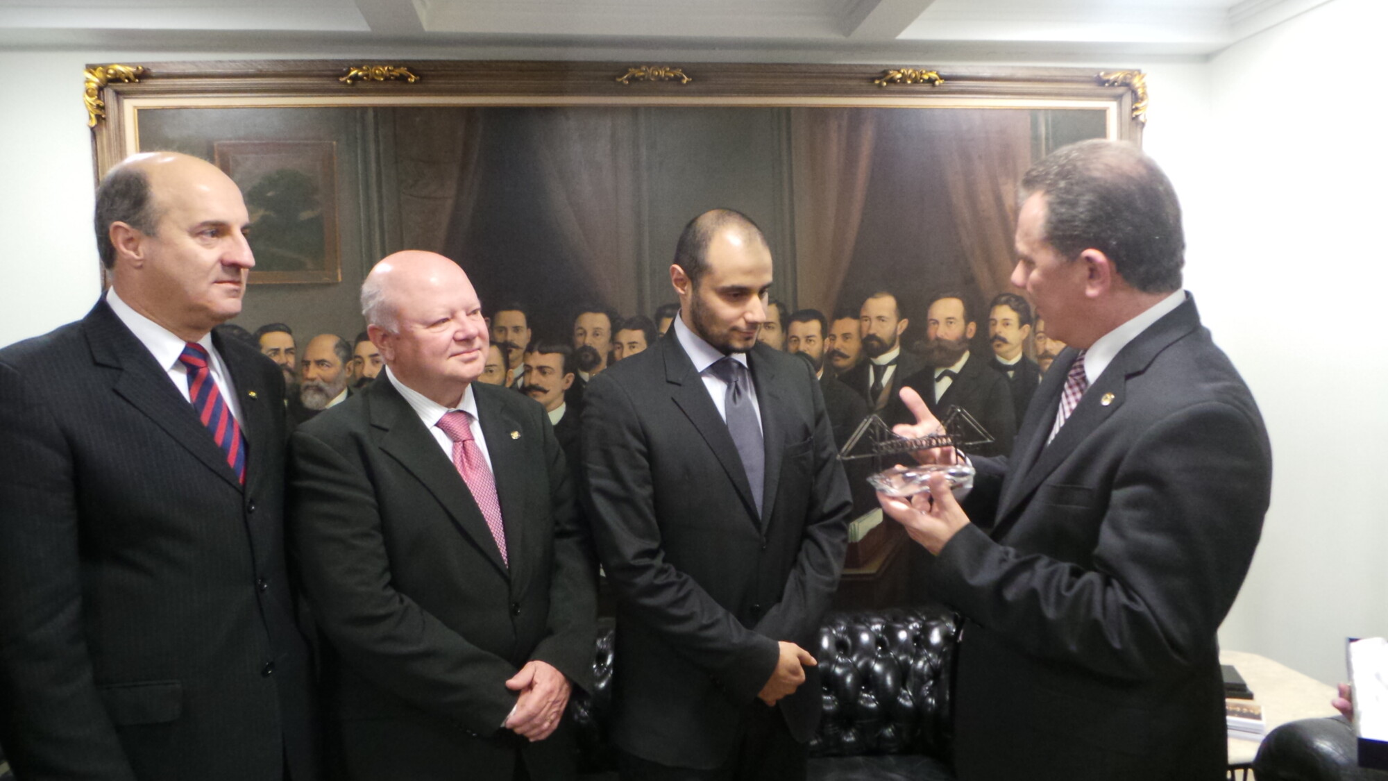 Príncipe Khaled Bin Al Waleed anuncia holding de investimentos no Brasil em Santa Catarina